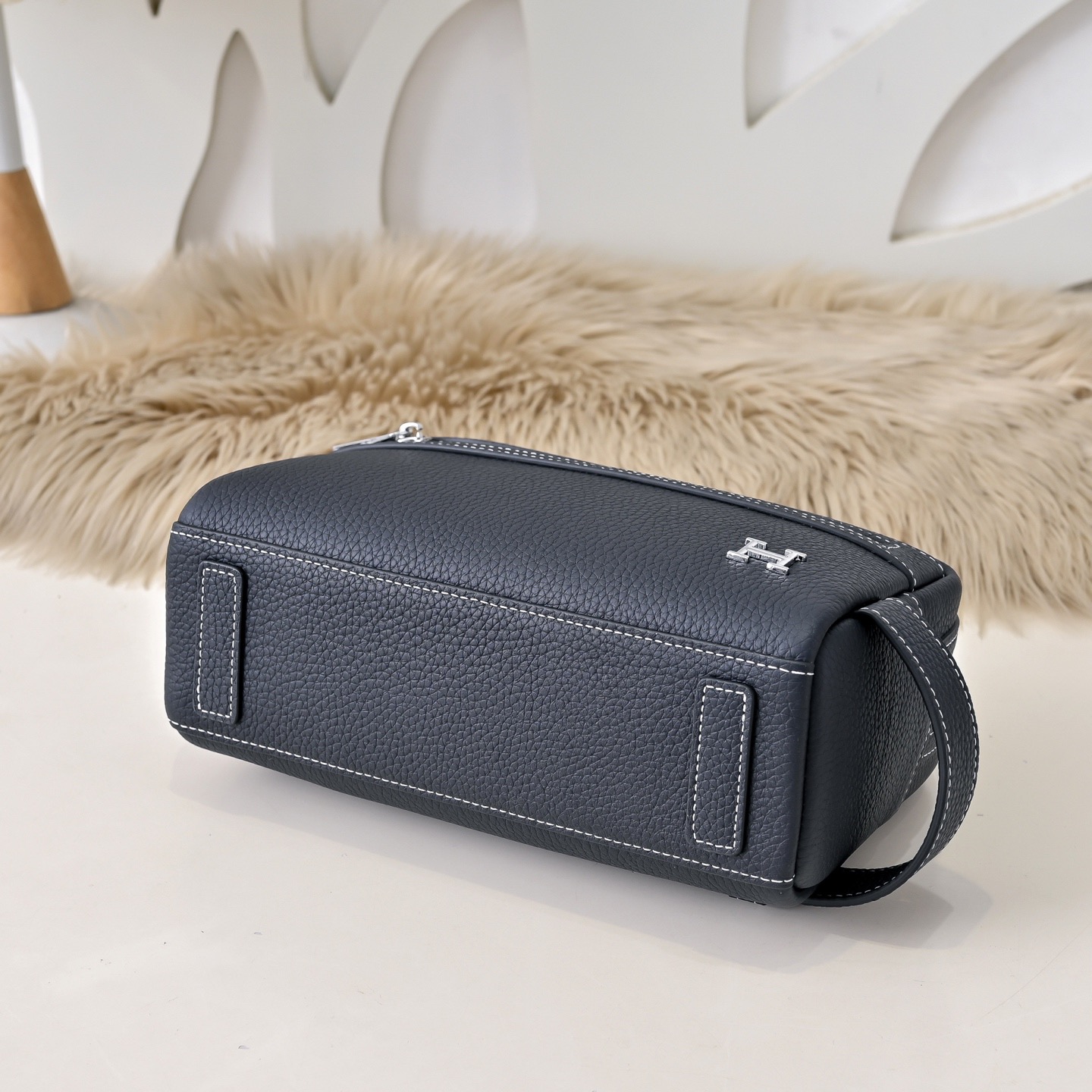 Hermes 에르메스 남성 소가죽 스트랩 클러치백 7