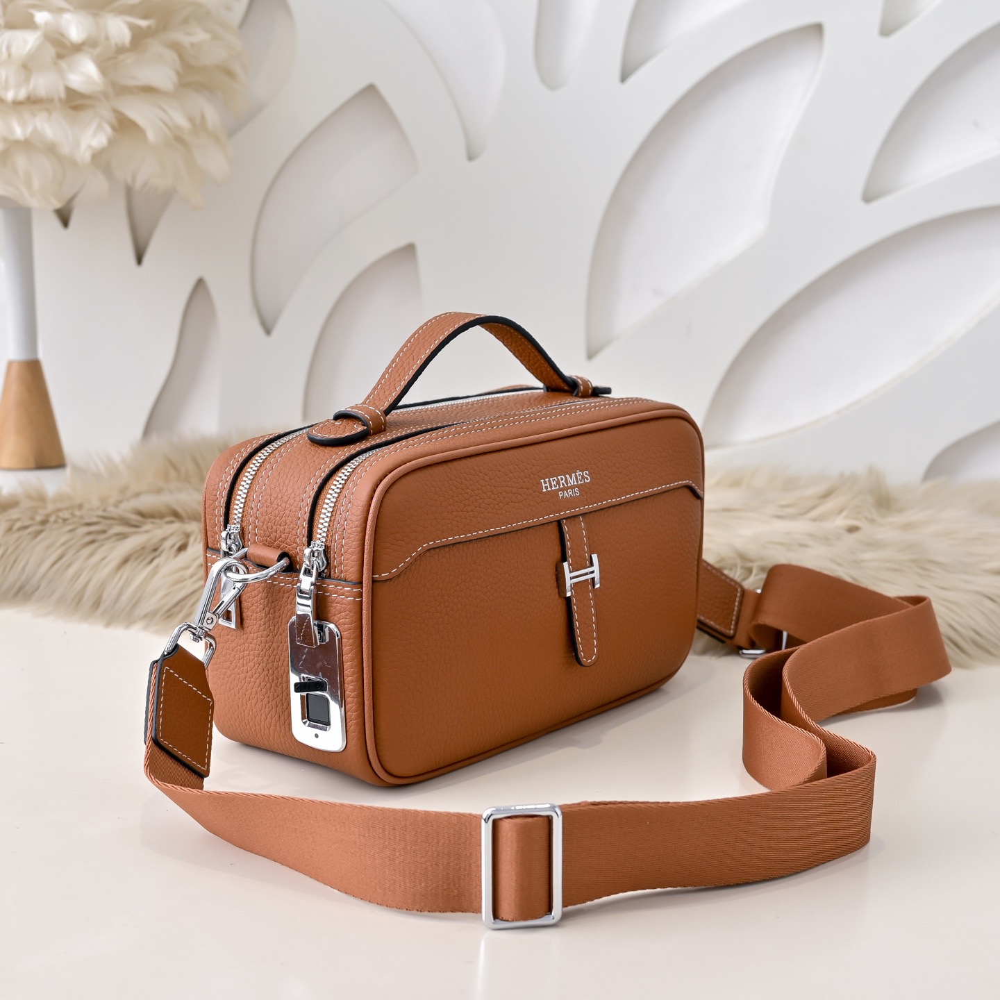 Hermes 에르메스 남성 토고 레더 크로스바디 브라운 가죽 2