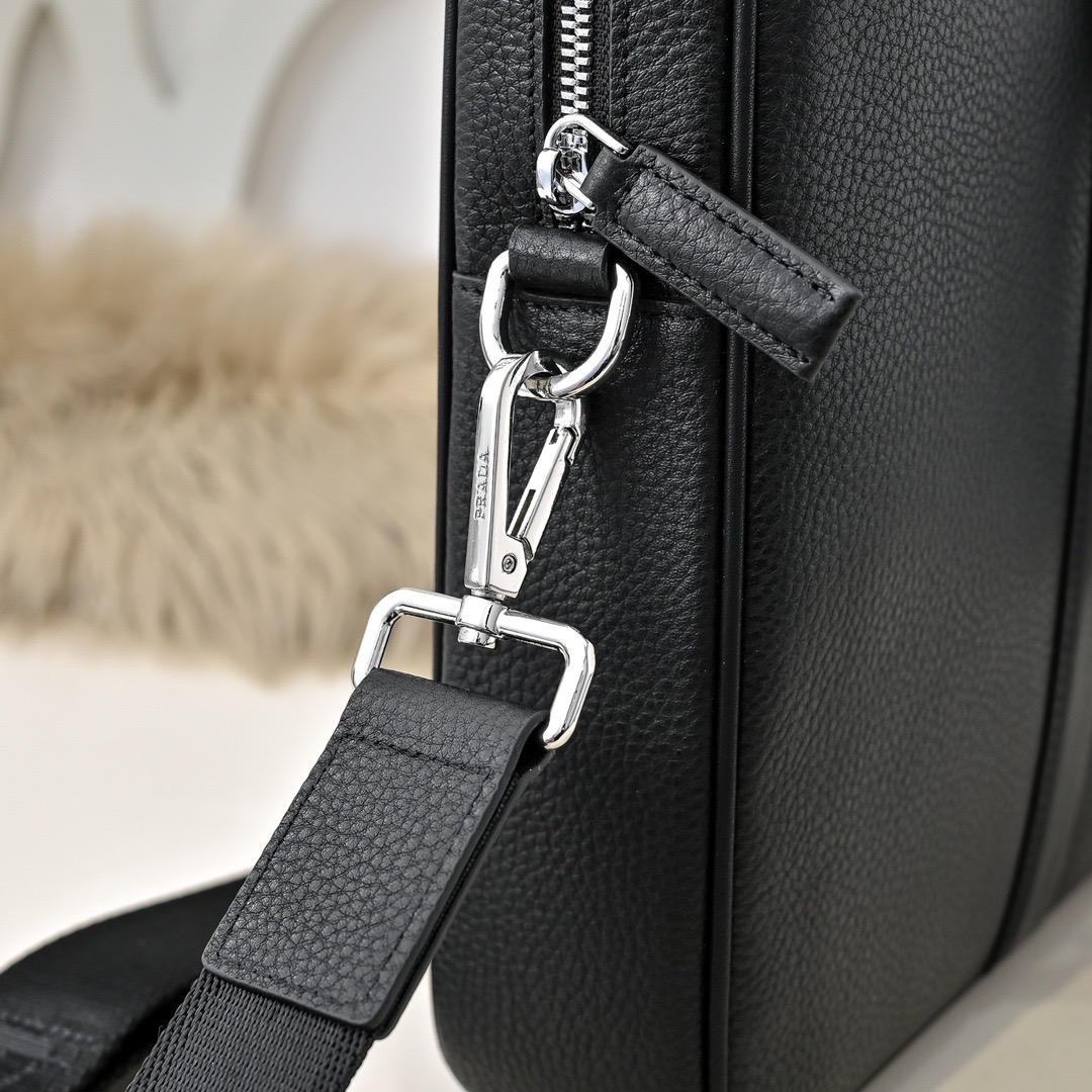 Prada 프라다 남성 소가죽 비즈니스 브리프케이스 5