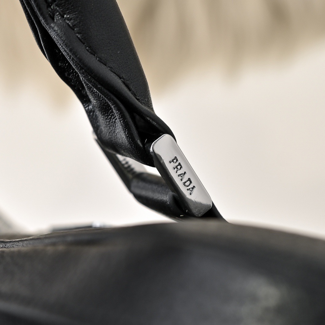 Prada 프라다 남성 소가죽 비즈니스 브리프케이스 6