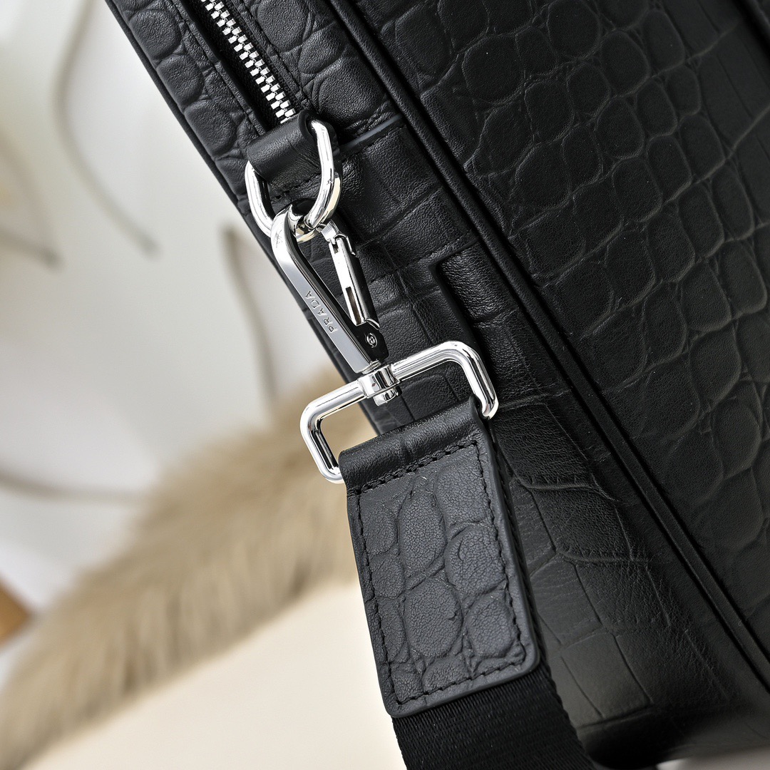 Prada 프라다 크로커다일 엠보 남성 브리프케이스 토트백 5