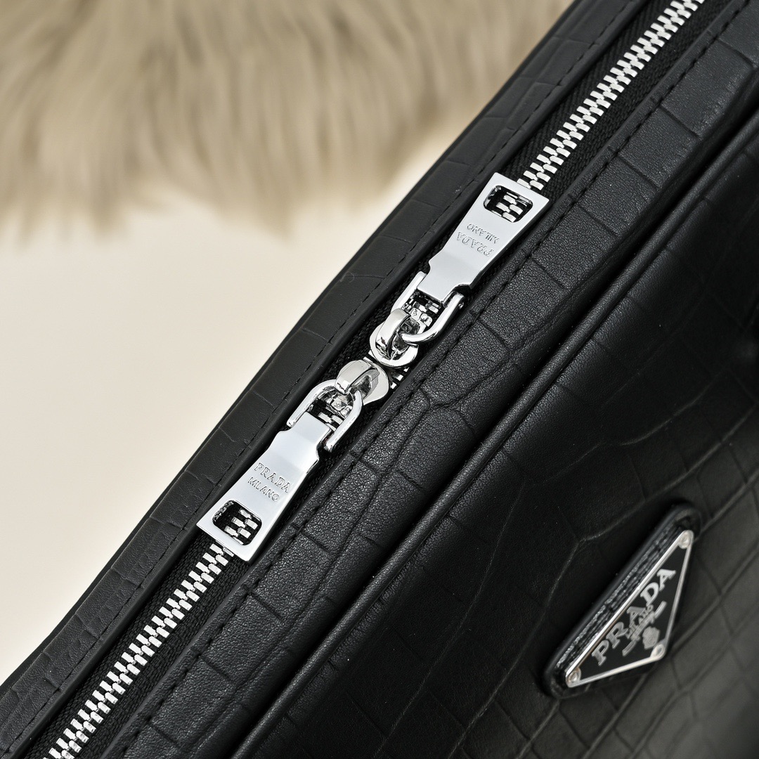 Prada 프라다 크로커다일 엠보 남성 브리프케이스 토트백 6
