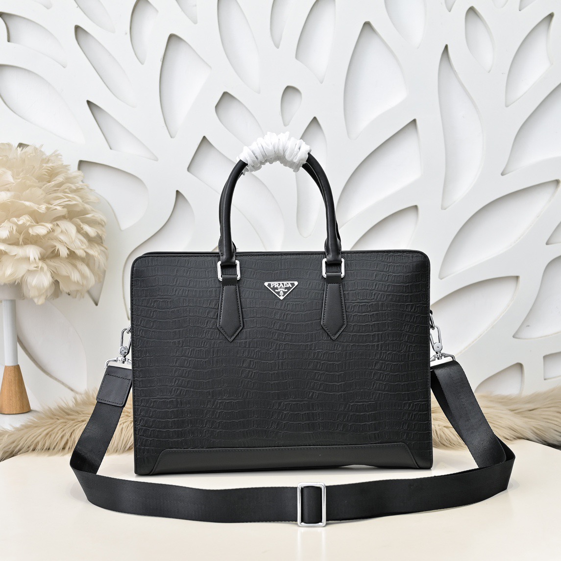 Prada 프라다 남성 크로커다일 패턴 브리프케이스 토트백 1