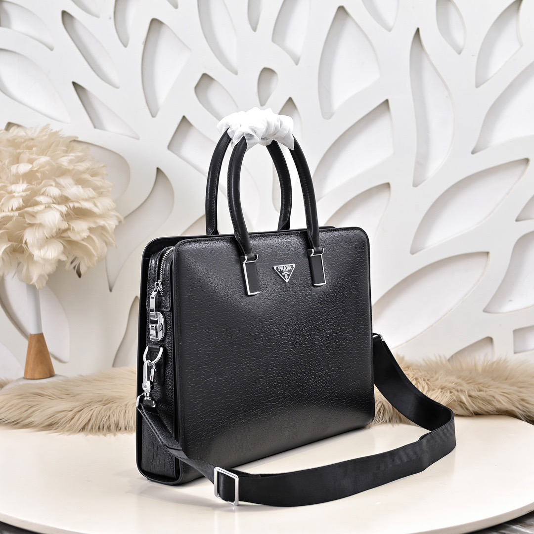 Prada 프라다 남성 소가죽 브리프케이스 토트백 2