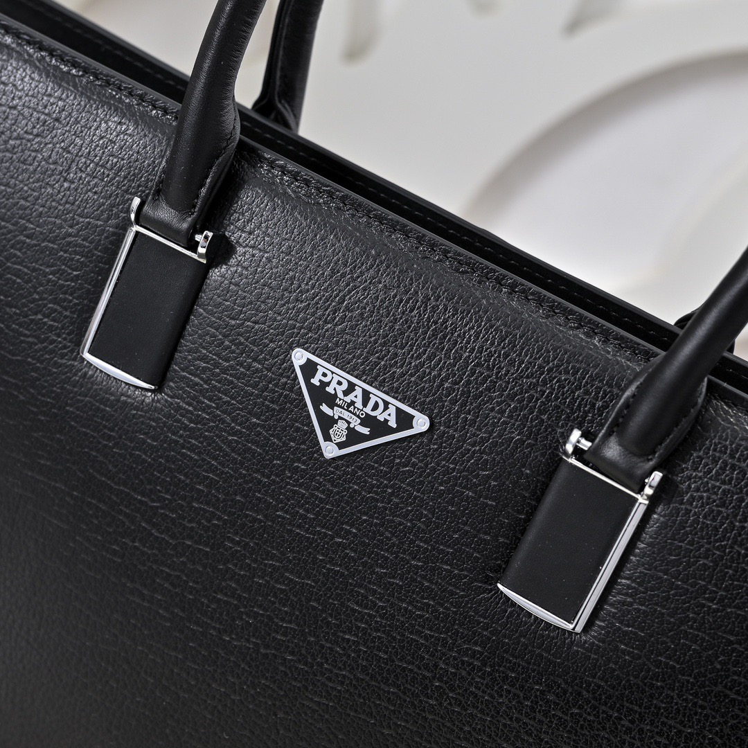 Prada 프라다 남성 소가죽 브리프케이스 토트백 4