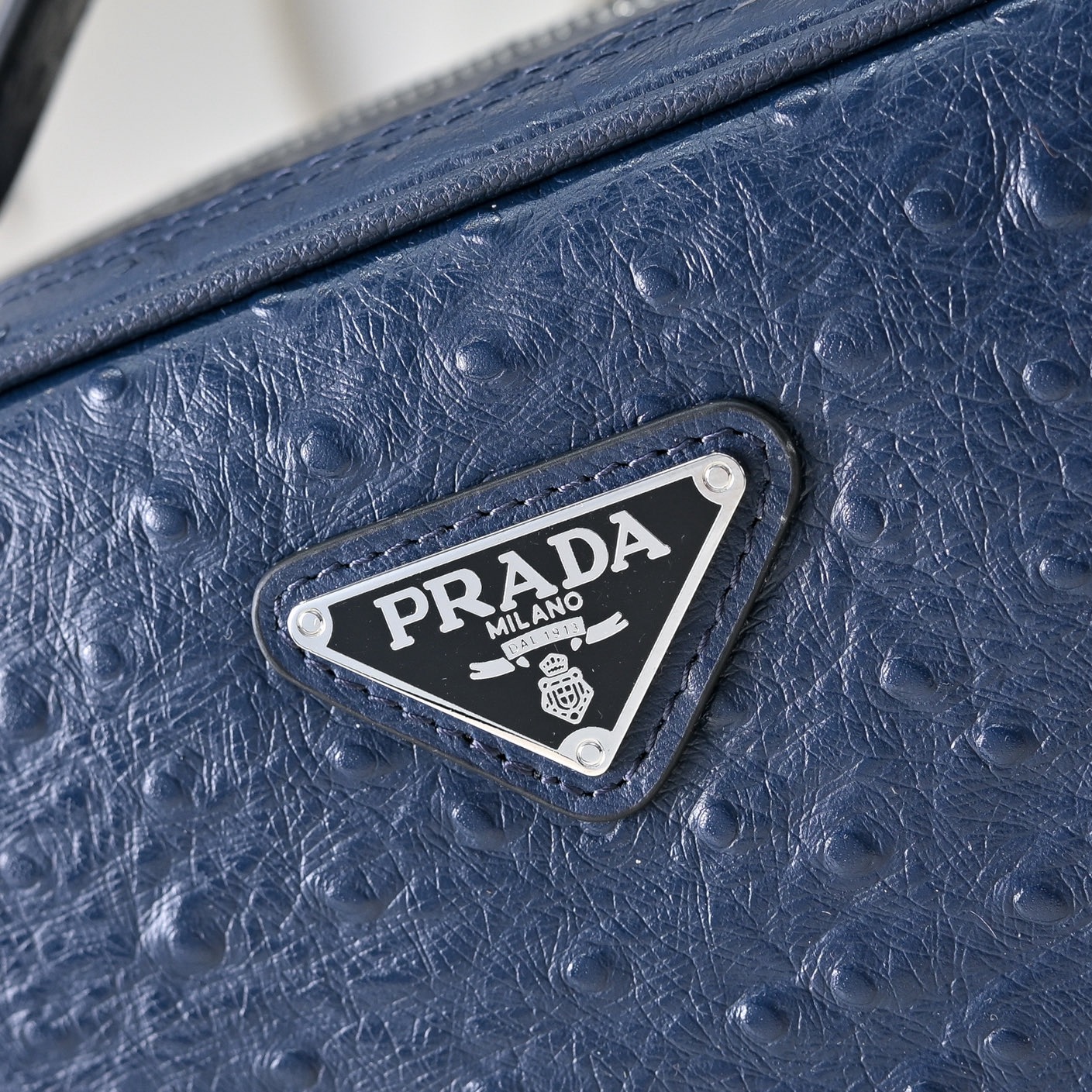 Prada 프라다 오스트리치 패턴 남성 크로스바디 토트백 4