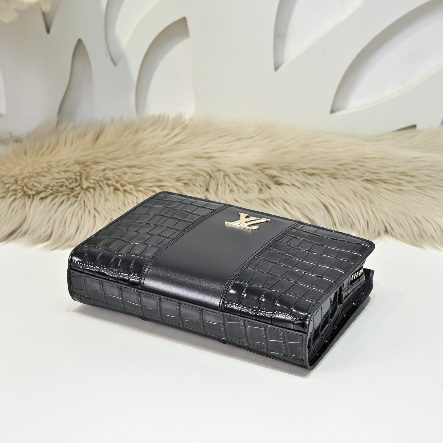 Louis Vuitton 루이비통 남성 모노그램 LV 로고 소가죽 클러치백 8