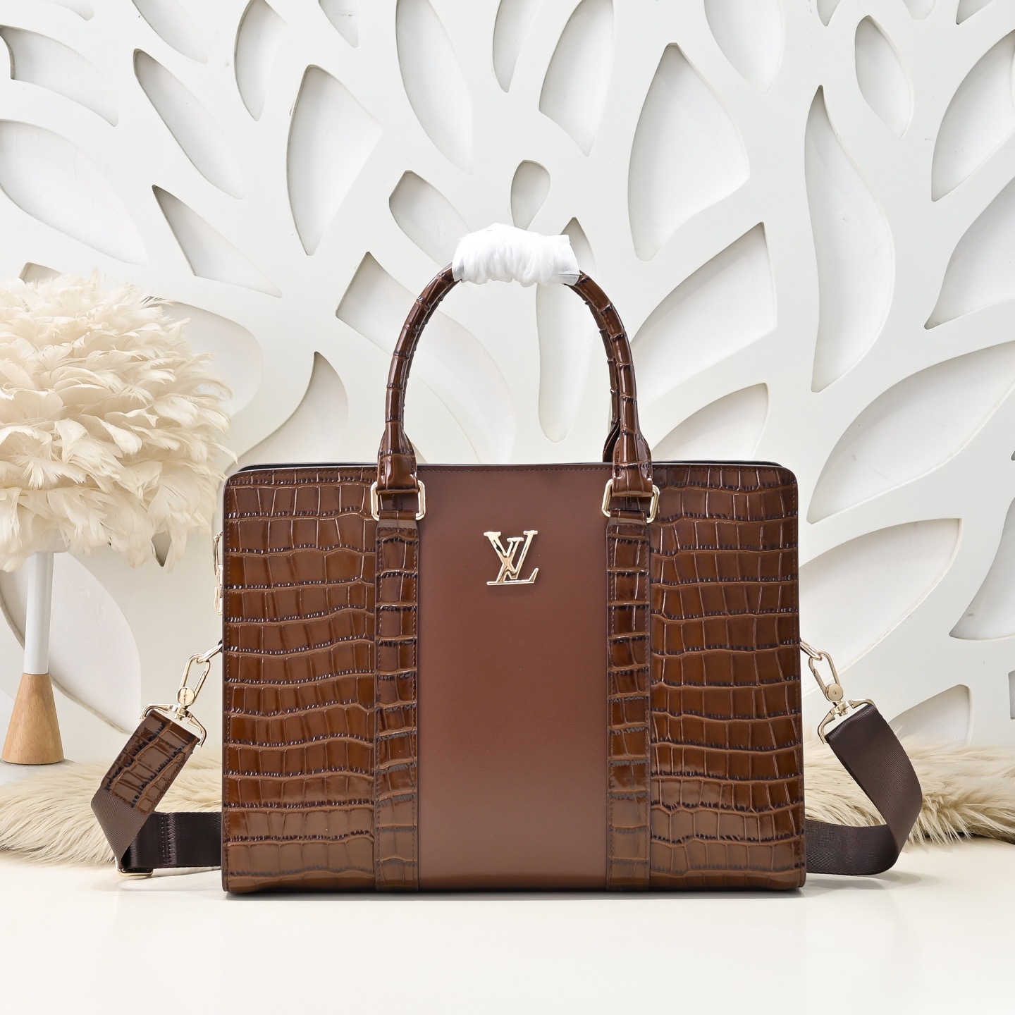 Louis Vuitton 루이비통 남성 크로커다일 패턴 브리프케이스 토트백 1