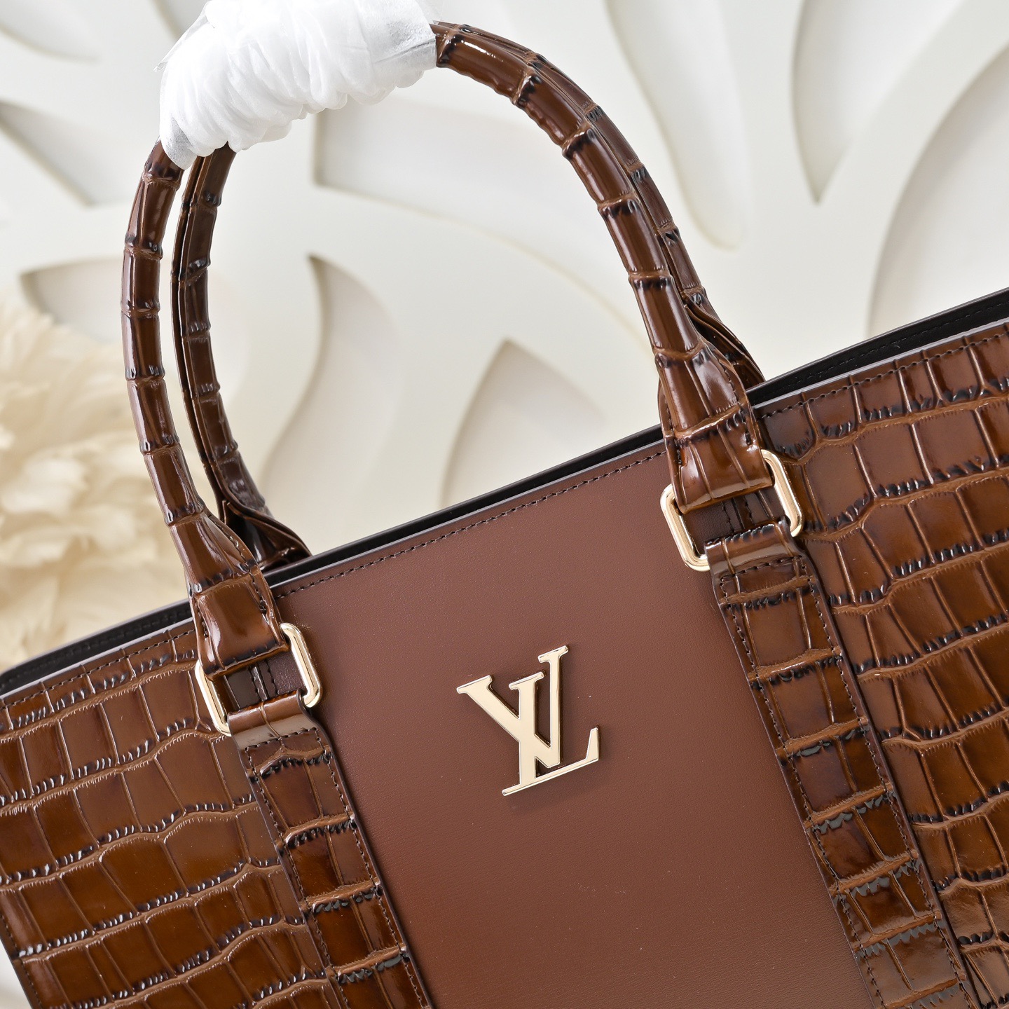 Louis Vuitton 루이비통 남성 크로커다일 패턴 브리프케이스 토트백 4