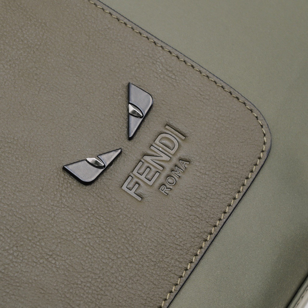 Fendi 펜디 몬스터 아이 나일론 레더 트래블 토트백 4