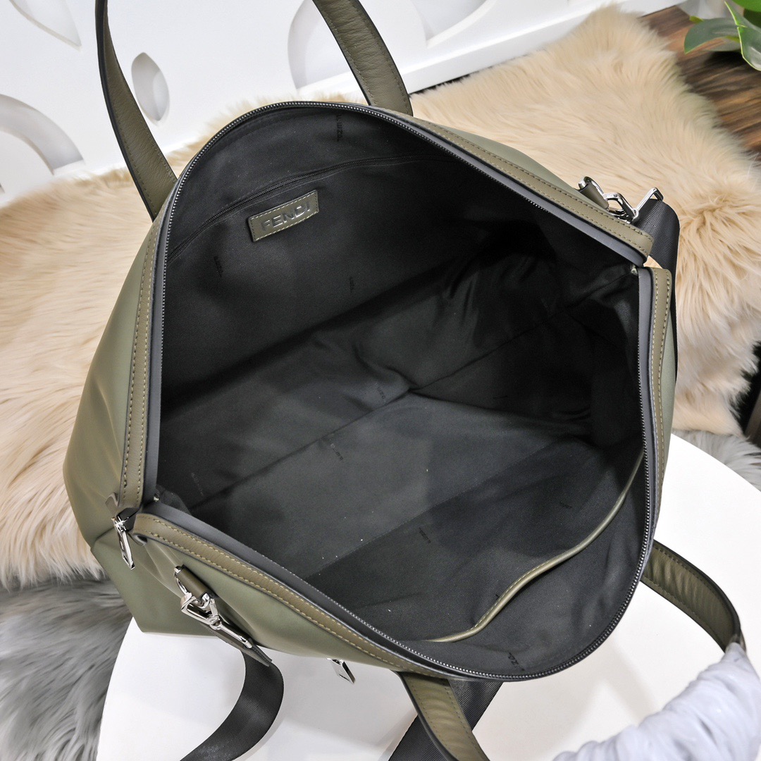 Fendi 펜디 몬스터 아이 나일론 레더 트래블 토트백 9