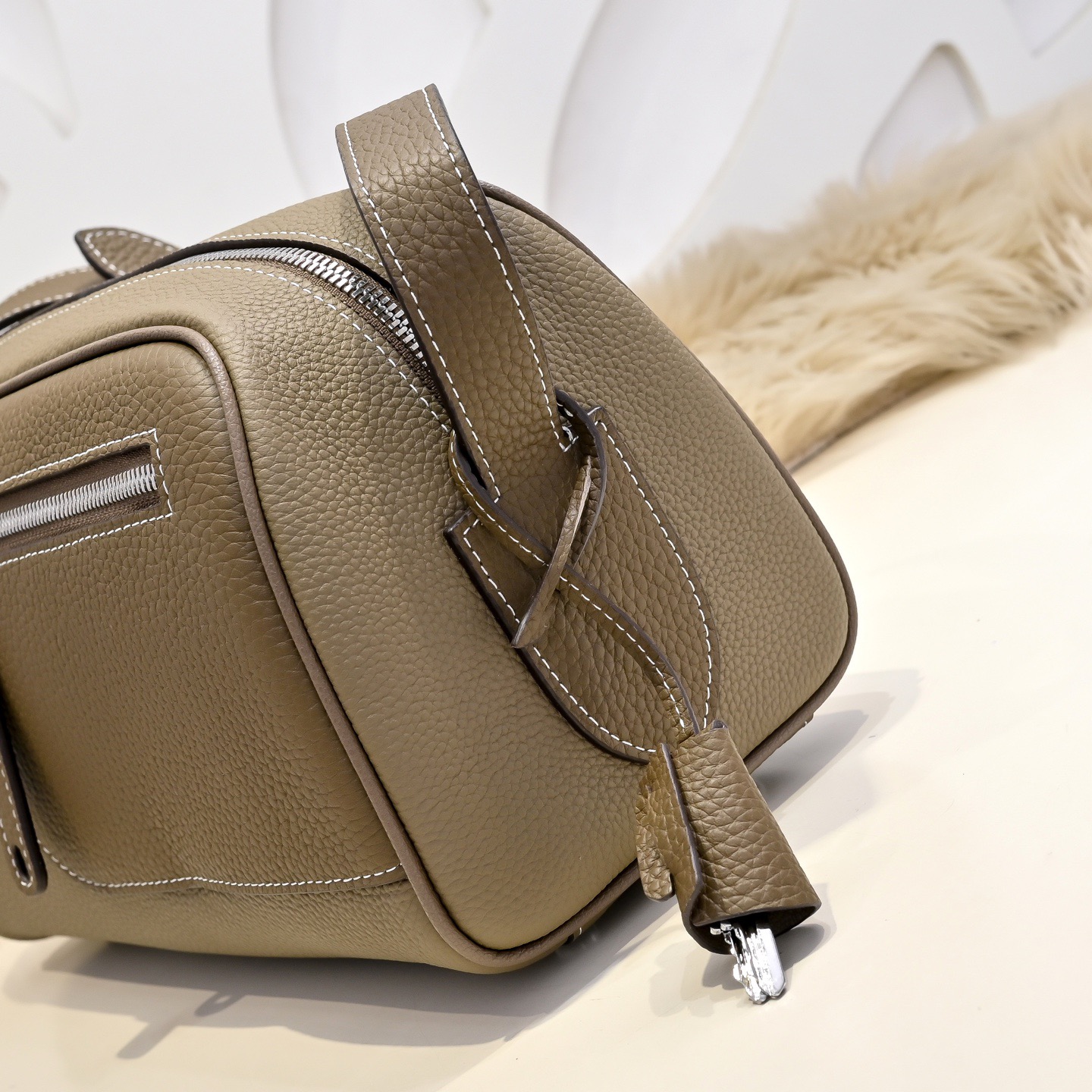 Hermes 에르메스 남성 소가죽 크로스바디 숄더백 6