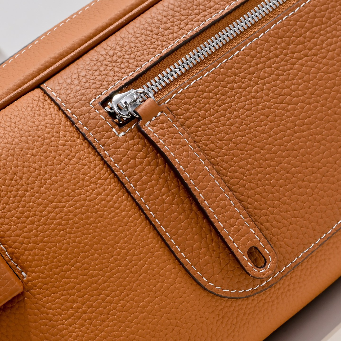 Hermes 에르메스 남성 소가죽 크로스바디 숄더백 6