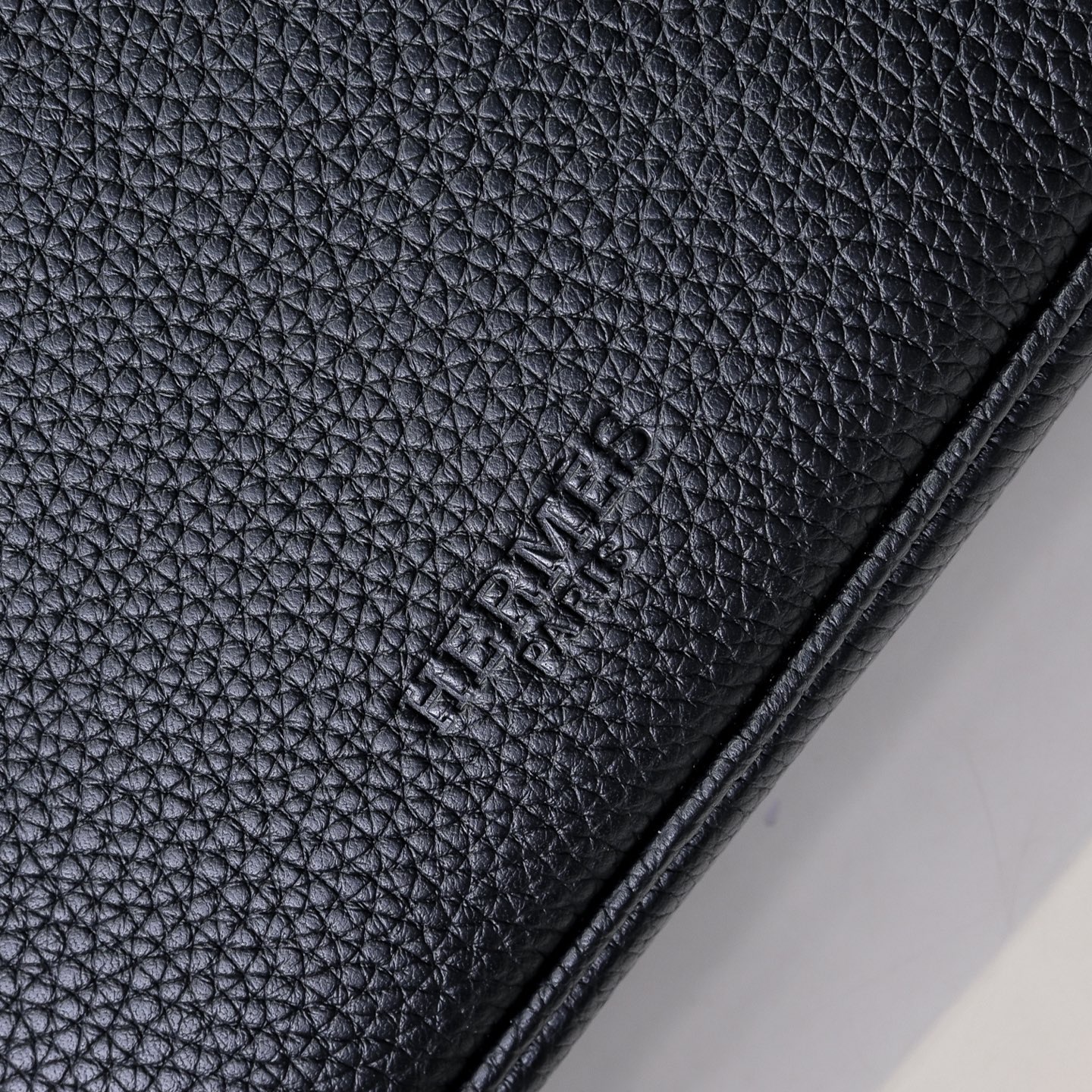 Hermes 에르메스 남성 소가죽 크로스바디 백 6