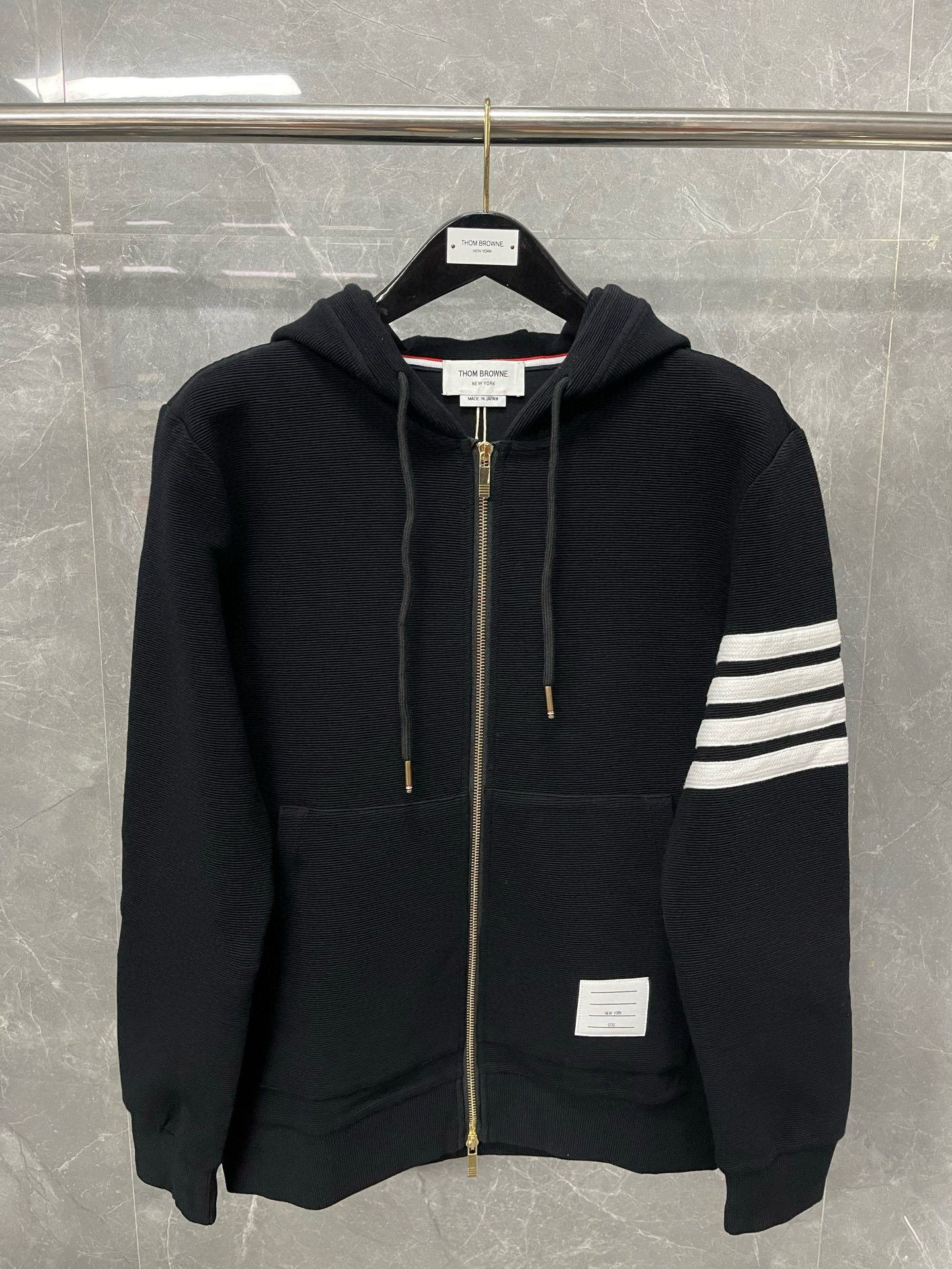 Thom Browne 톰브라운 사선 완장 강아지 자수 집업 후드티 3