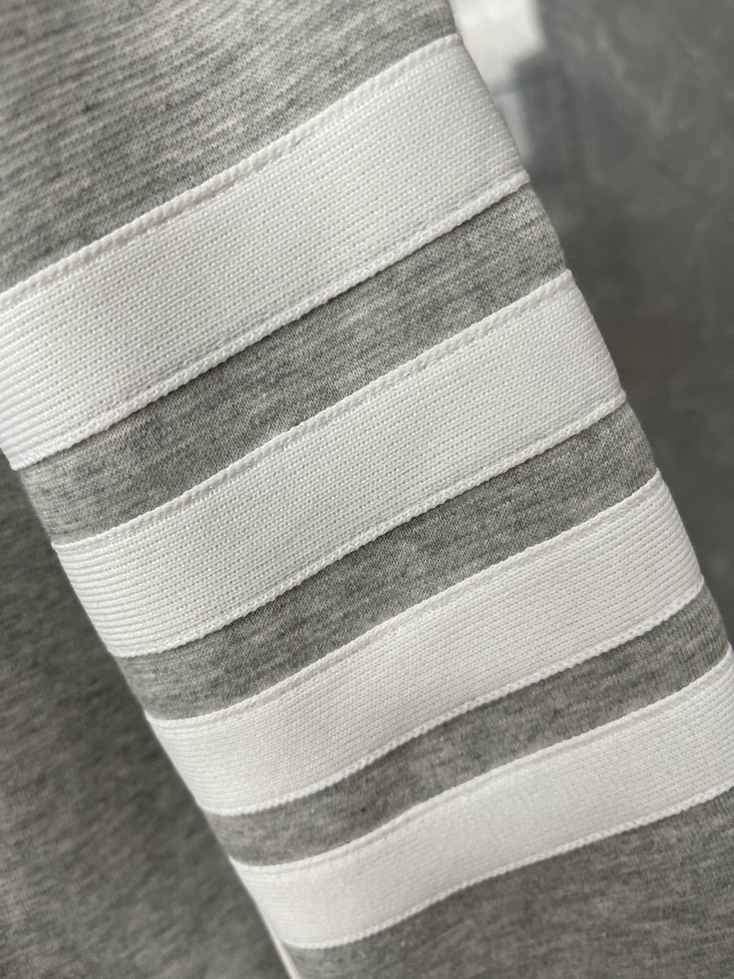 Thom Browne 톰 브라운 4선 테크 코튼 집업 재킷 4