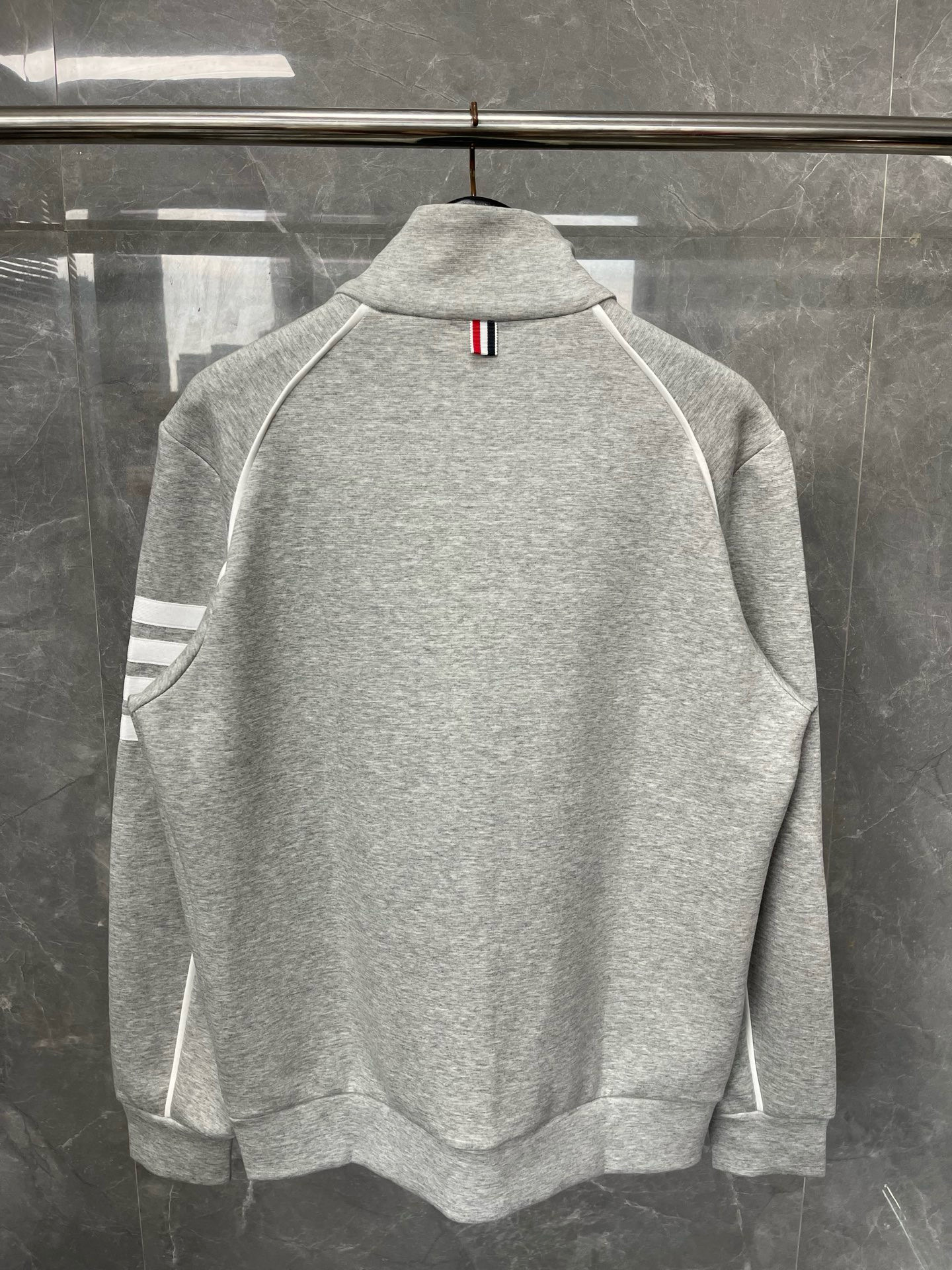 Thom Browne 톰 브라운 4선 테크 코튼 집업 재킷 8