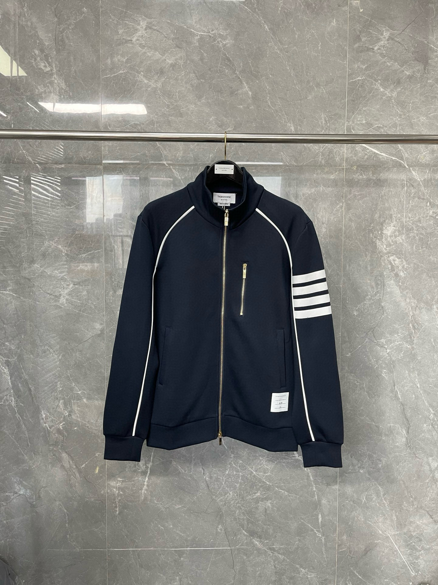 Thom Browne 톰 브라운 4선 테크 코튼 집업 재킷 1