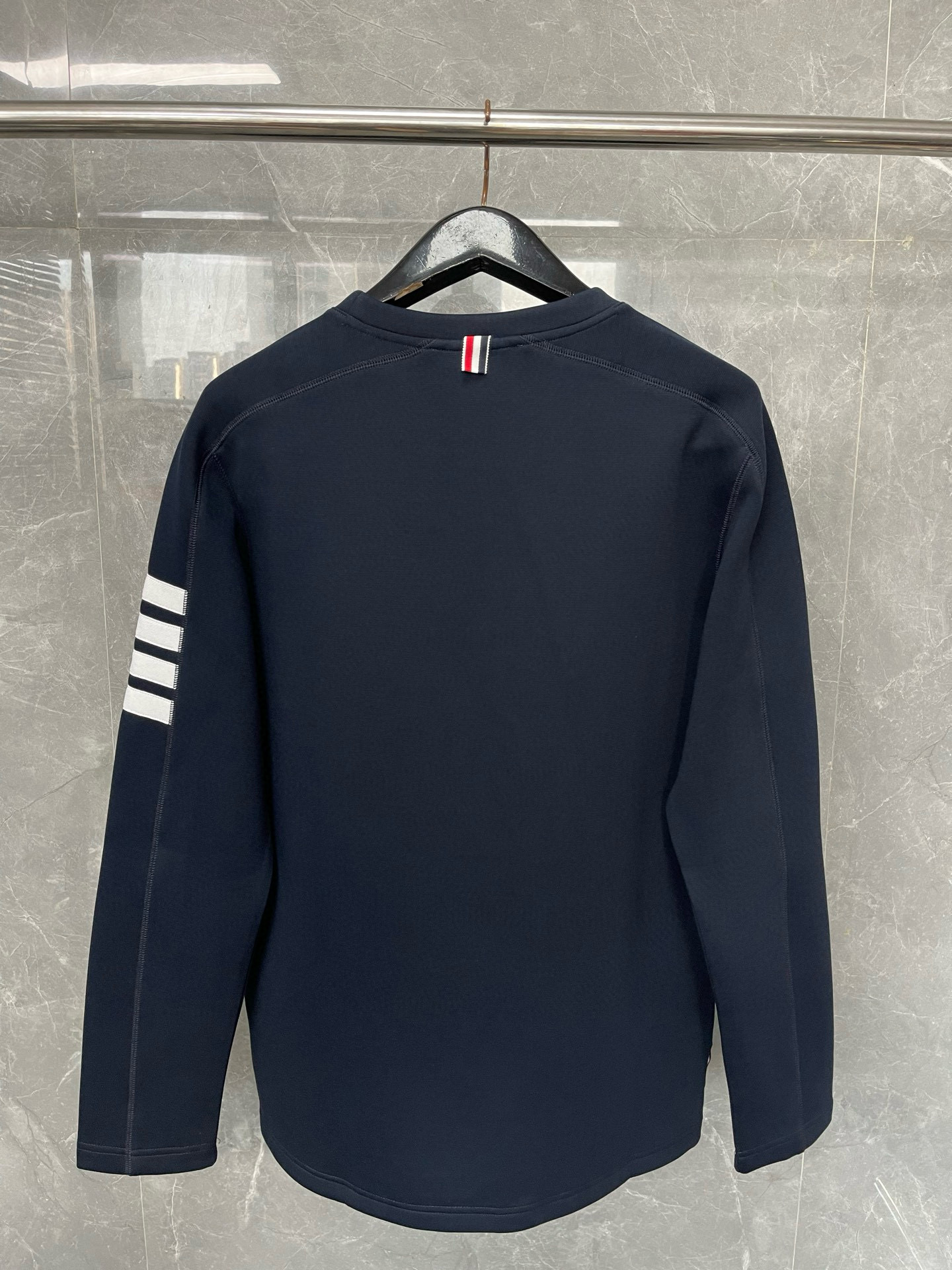 Thom Browne 톰브라운 사선 완장 라운드넥 긴팔 맨투맨 9