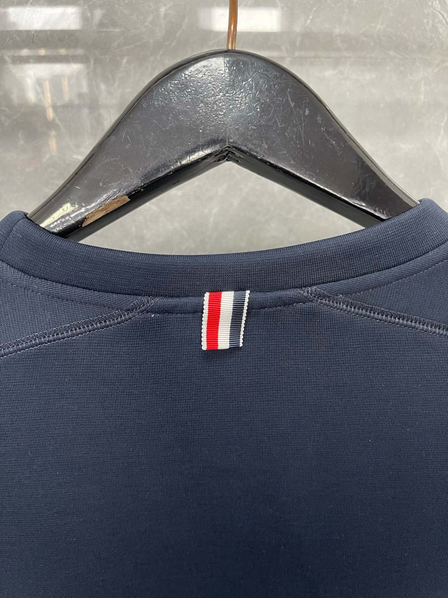 Thom Browne 톰브라운 사선 완장 라운드넥 긴팔 맨투맨 10