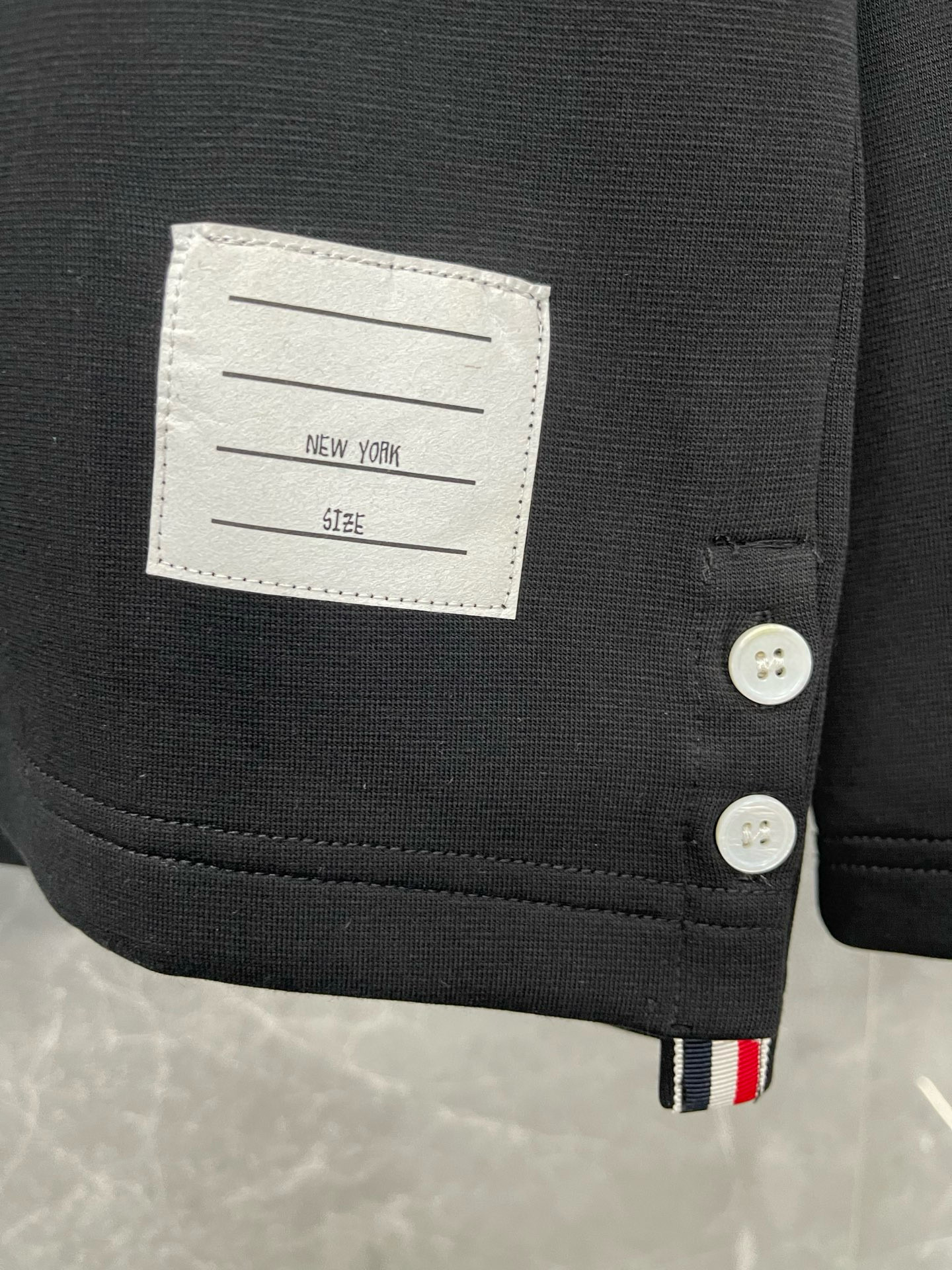 Thom Browne 톰브라운 사선 완장 라운드넥 긴팔 맨투맨 3