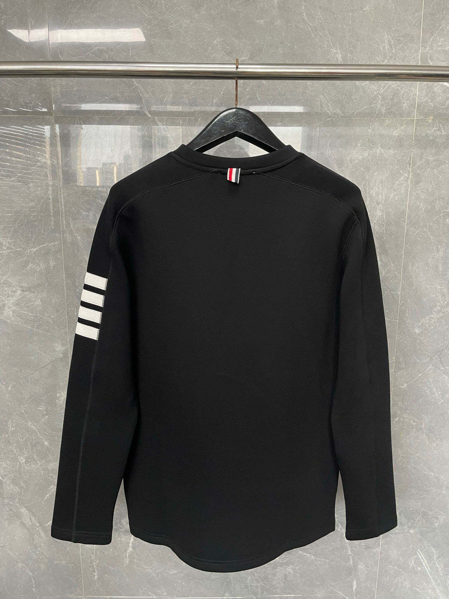 Thom Browne 톰브라운 사선 완장 라운드넥 긴팔 맨투맨 8