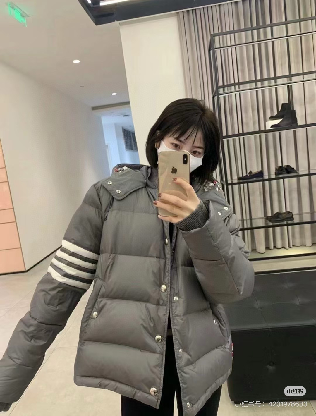 Thom Browne 톰브라운 클래식 사선완장 후드 다운 패딩 재킷 3