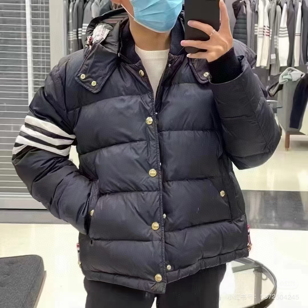 Thom Browne 톰브라운 클래식 사선완장 후드 다운 패딩 재킷 4