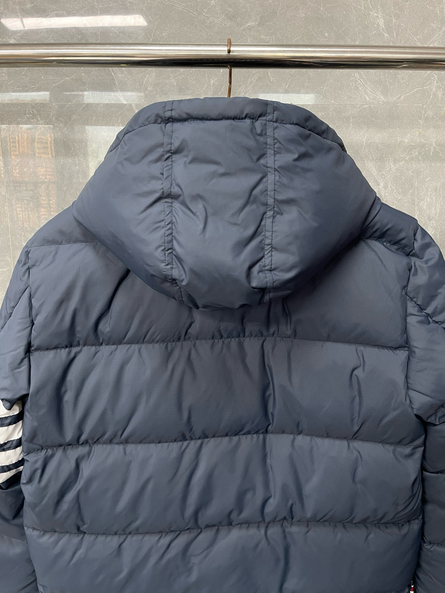 Thom Browne 톰브라운 클래식 사선완장 후드 다운 패딩 재킷 17