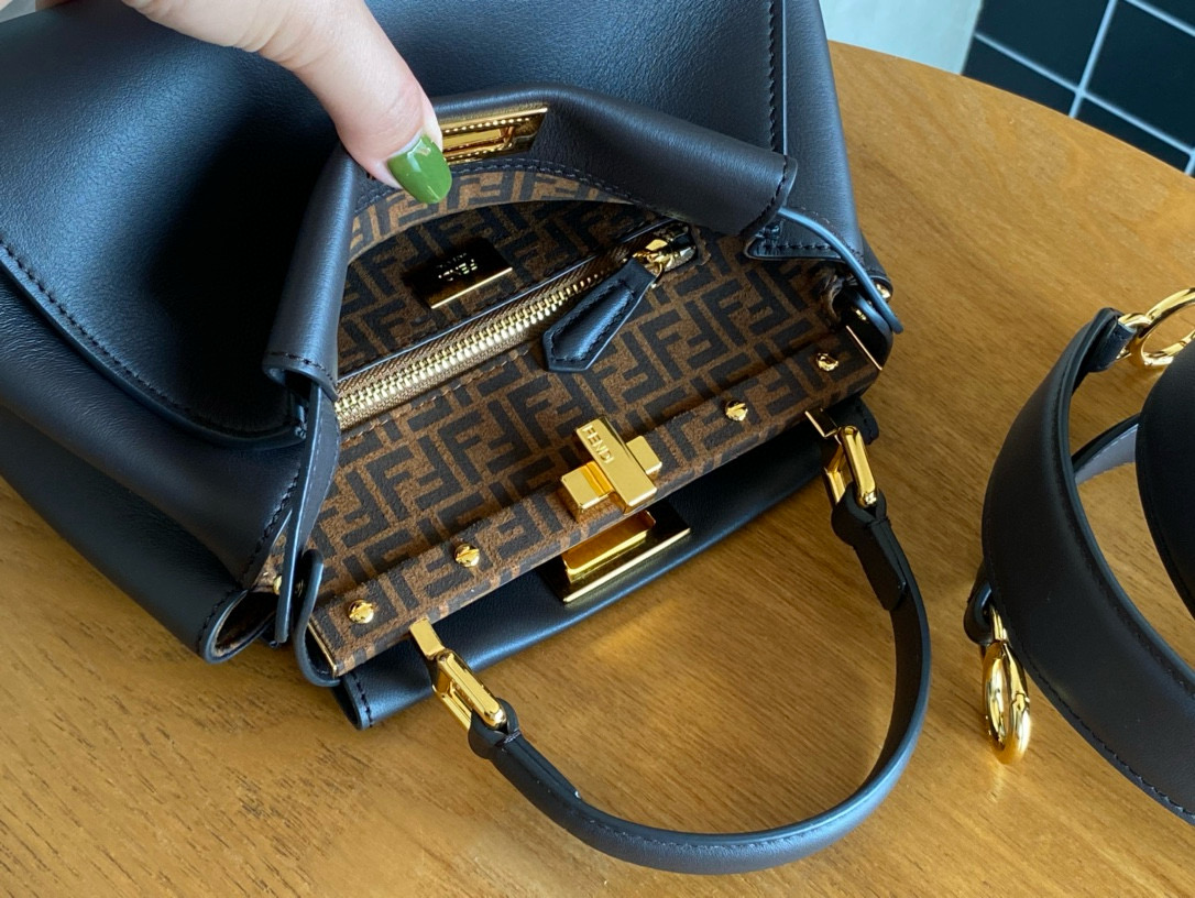 Fendi Peekaboo 펜디 피카부 스몰 토트백 8