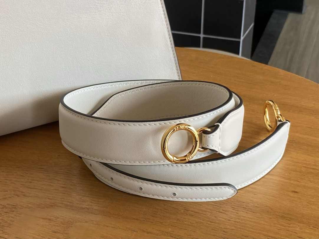 Fendi 펜디 Peekaboo 미니 토트백 크림화이트 6