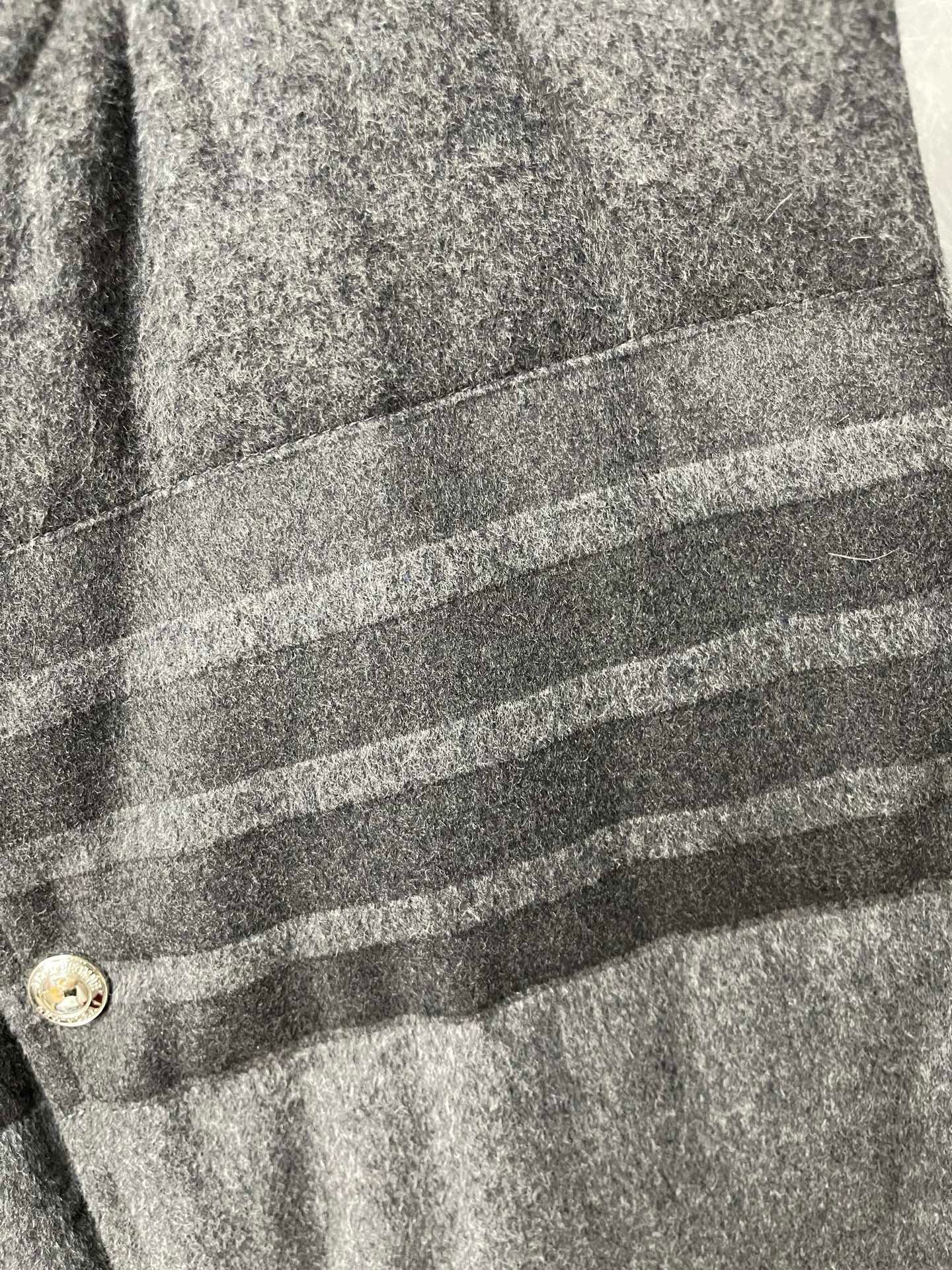 Thom Browne 톰브라운 그레이 울 혼방 다운 패딩 베스트 7