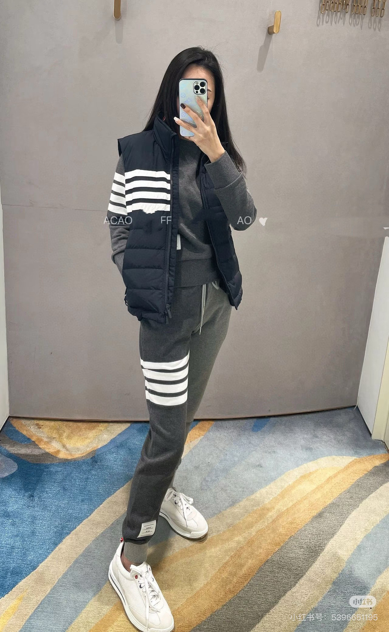 Thom Browne 톰브라운 사선 스트라이프 다운 패딩 조끼 9