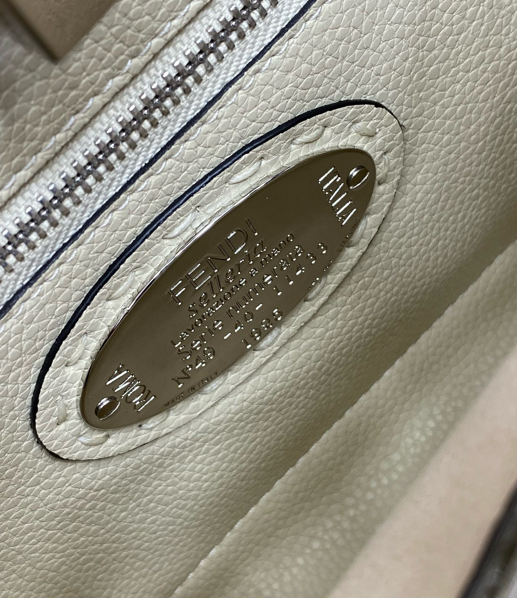 FENDI 펜디 피카부 미니 토트 크로스백 딥그레이 8