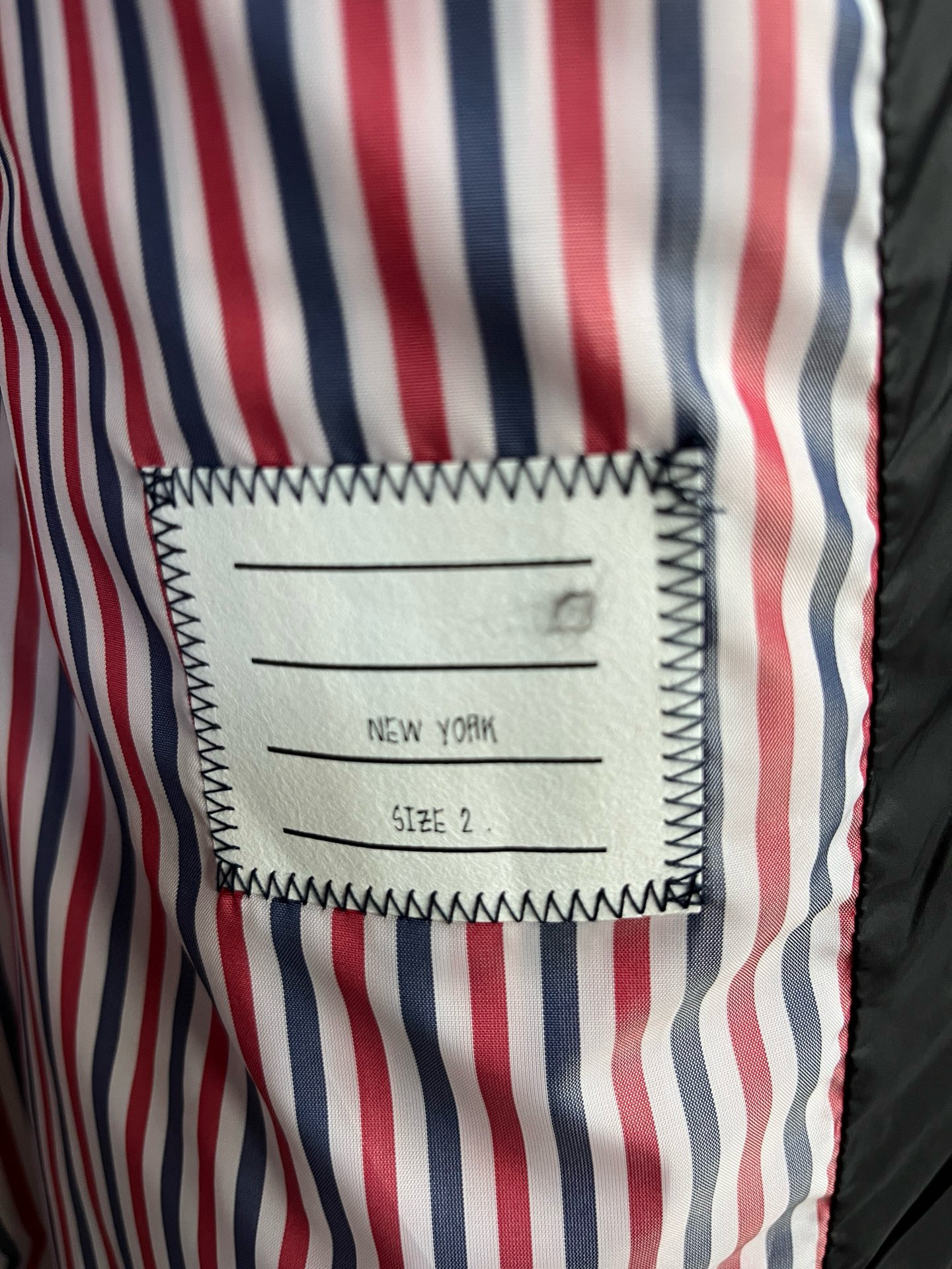 Thom Browne 톰브라운 사선 스트라이프 다운 패딩 조끼 6