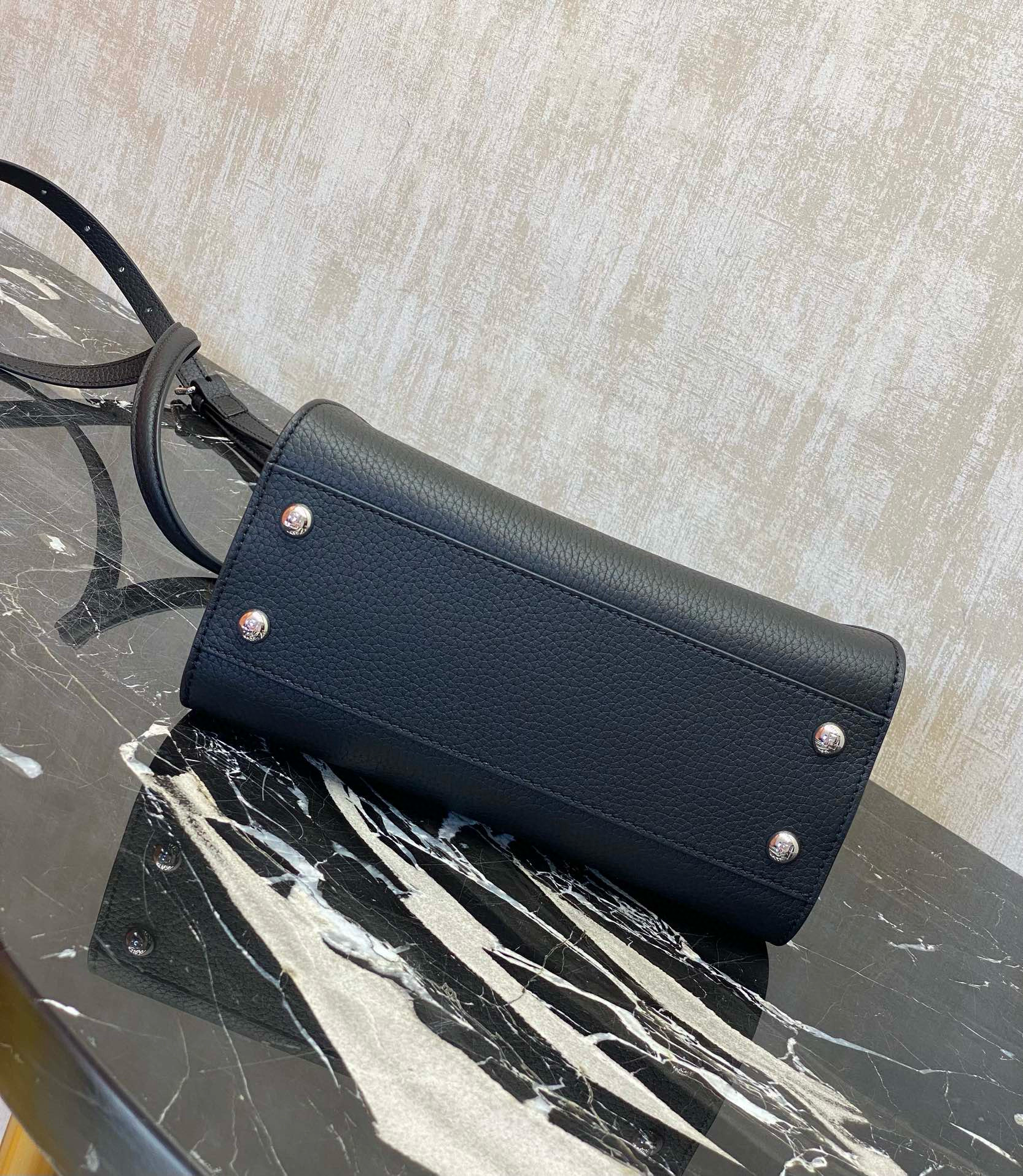 FENDI 펜디 피카부 블랙 토트 크로스백 6