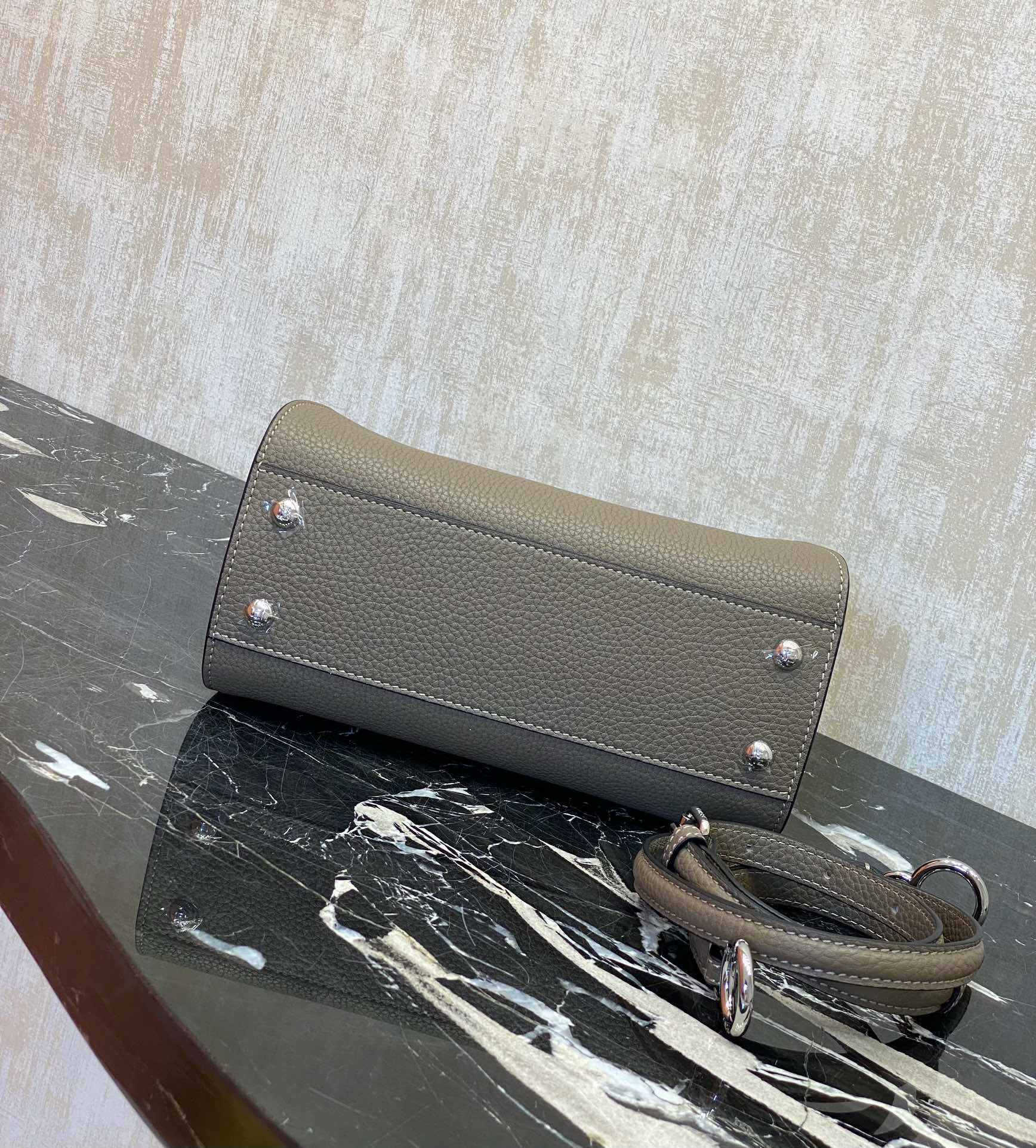 FENDI 펜디 피카부 그레이 토트백 6