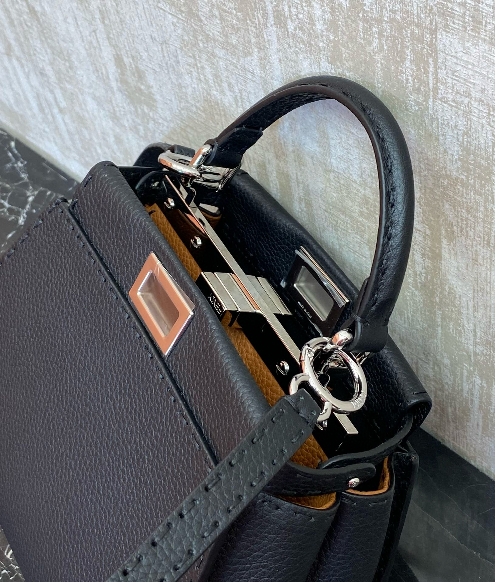 FENDI 펜디 피카부 블랙 토트 크로스백 6