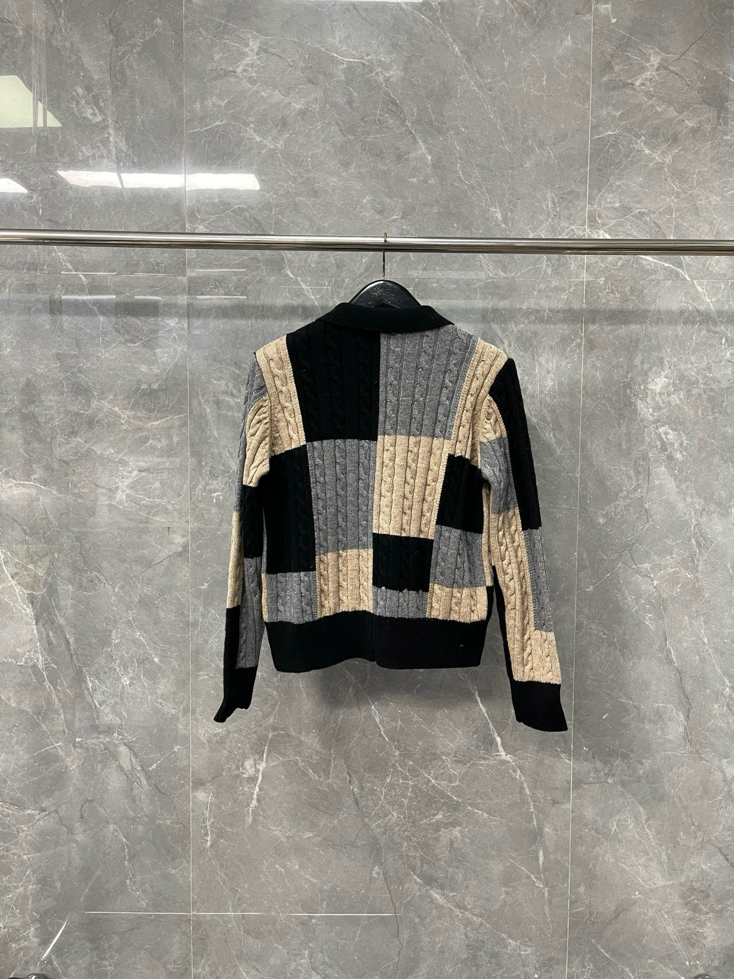 Thom Browne 톰브라운 컬러블록 케이블 니트 가디건 19