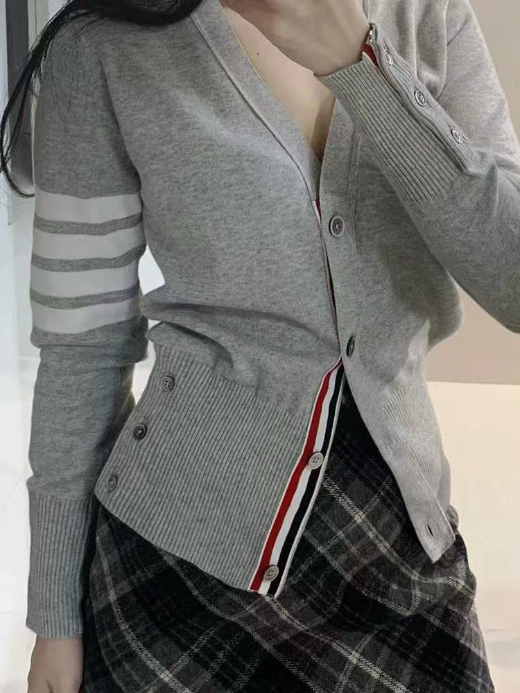 Thom Browne 톰브라운 사선 완장 V넥 울 가디건 2