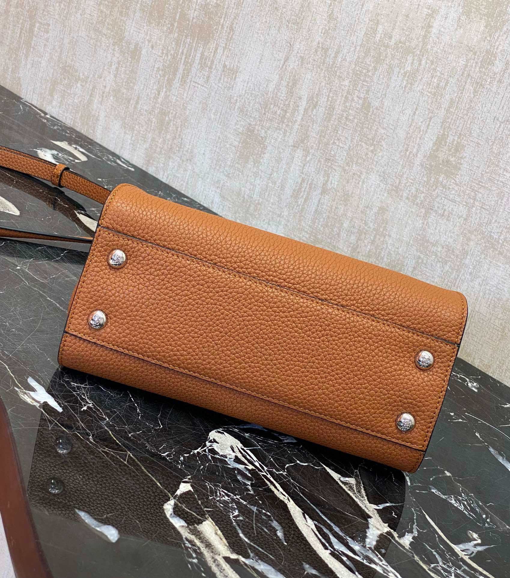 FENDI 펜디 미니 피카부 브라운 토트백 6