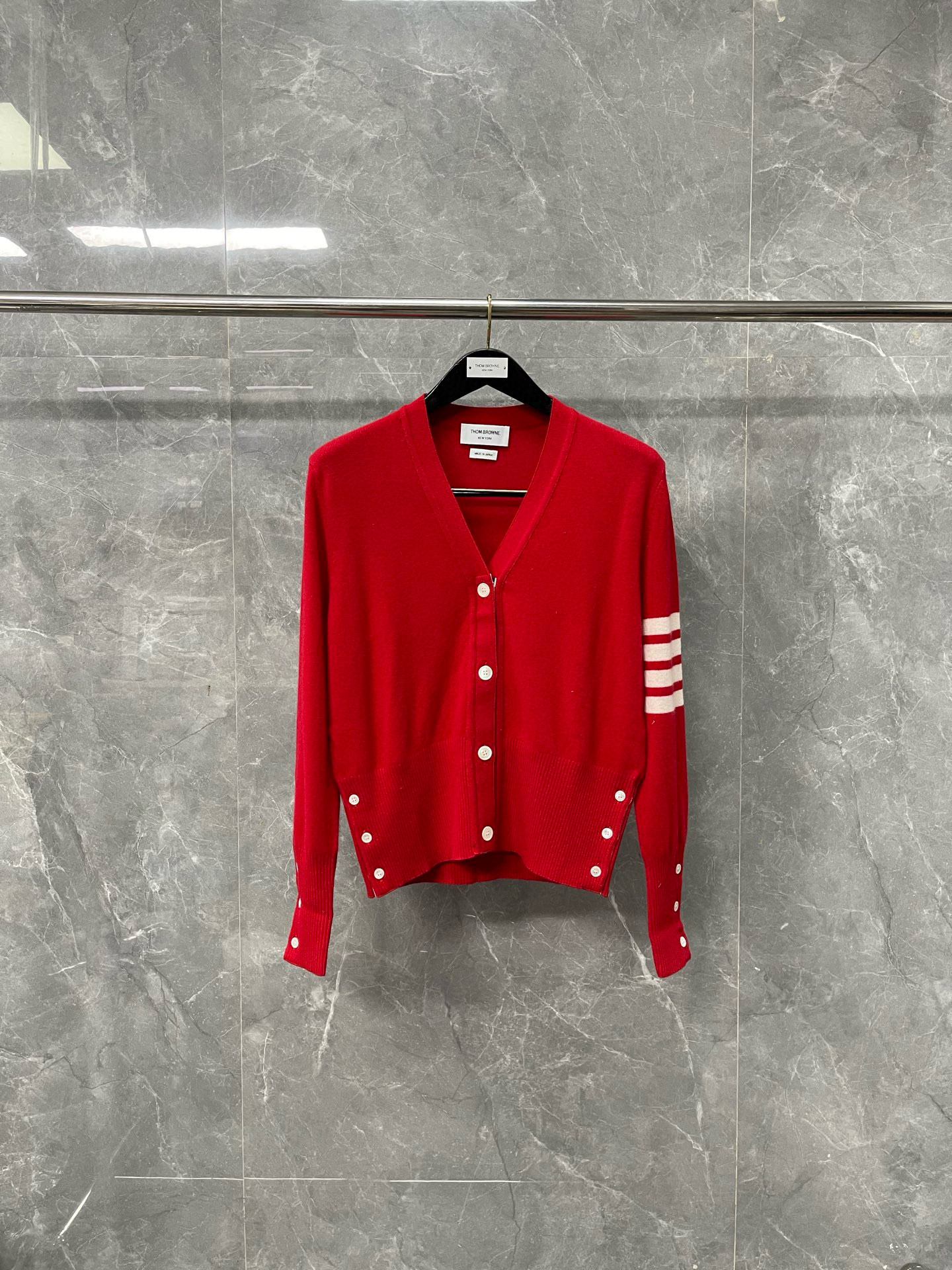 Thom Browne 톰브라운 사선 완장 V넥 울 가디건 7