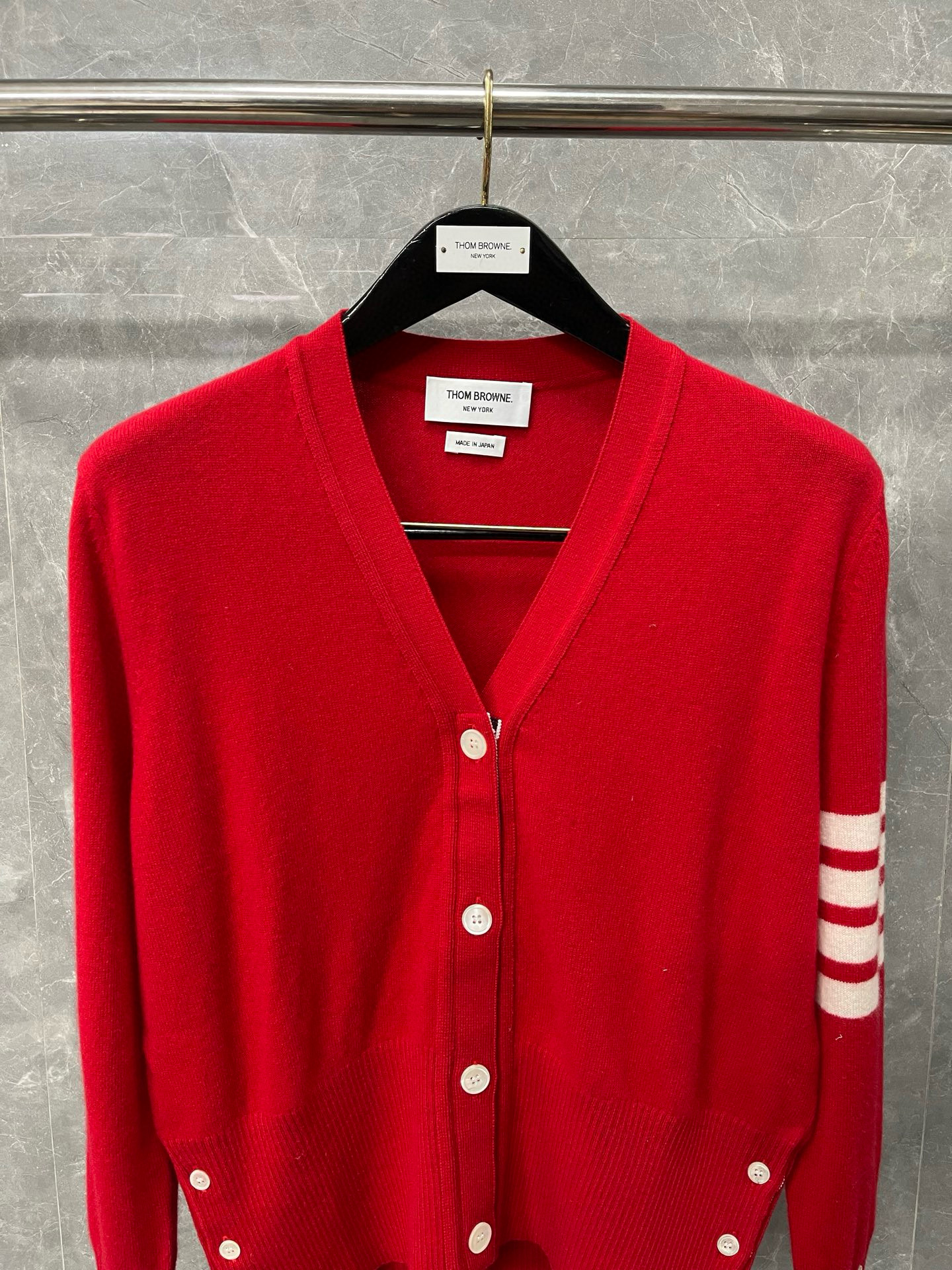 Thom Browne 톰브라운 사선 완장 V넥 울 가디건 8