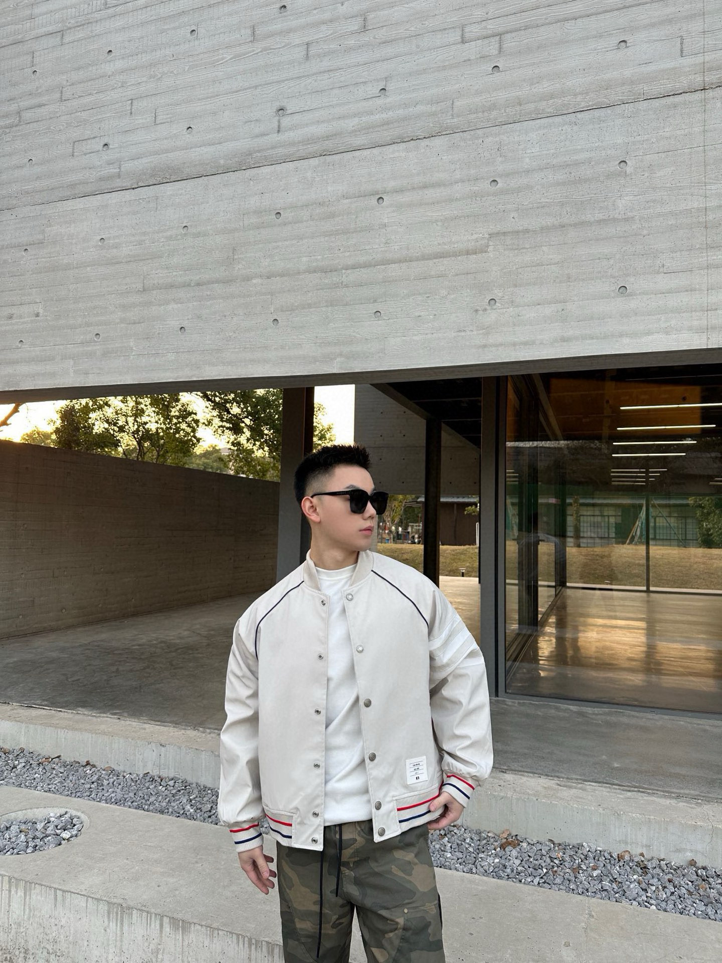 Thom Browne 톰브라운 사선 완장 네이비 파이핑 베이스볼 재킷 8