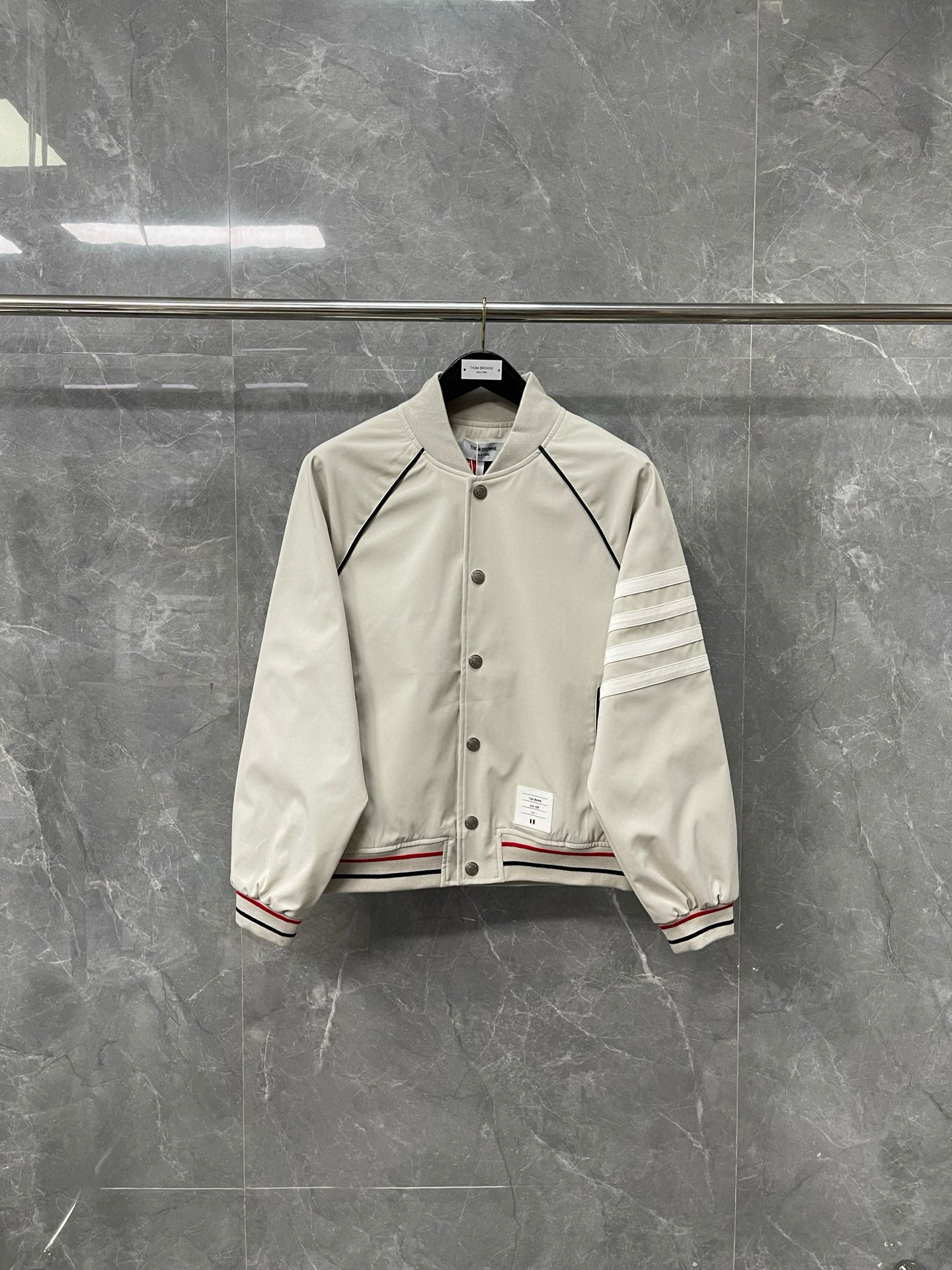 Thom Browne 톰브라운 사선 완장 네이비 파이핑 베이스볼 재킷 11