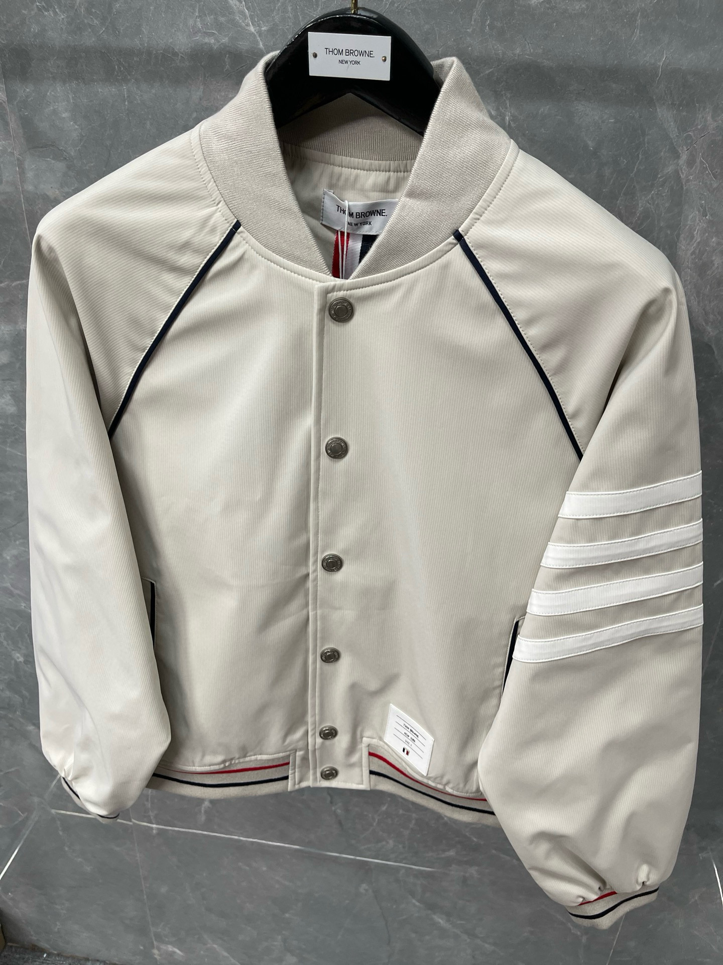 Thom Browne 톰브라운 사선 완장 네이비 파이핑 베이스볼 재킷 15