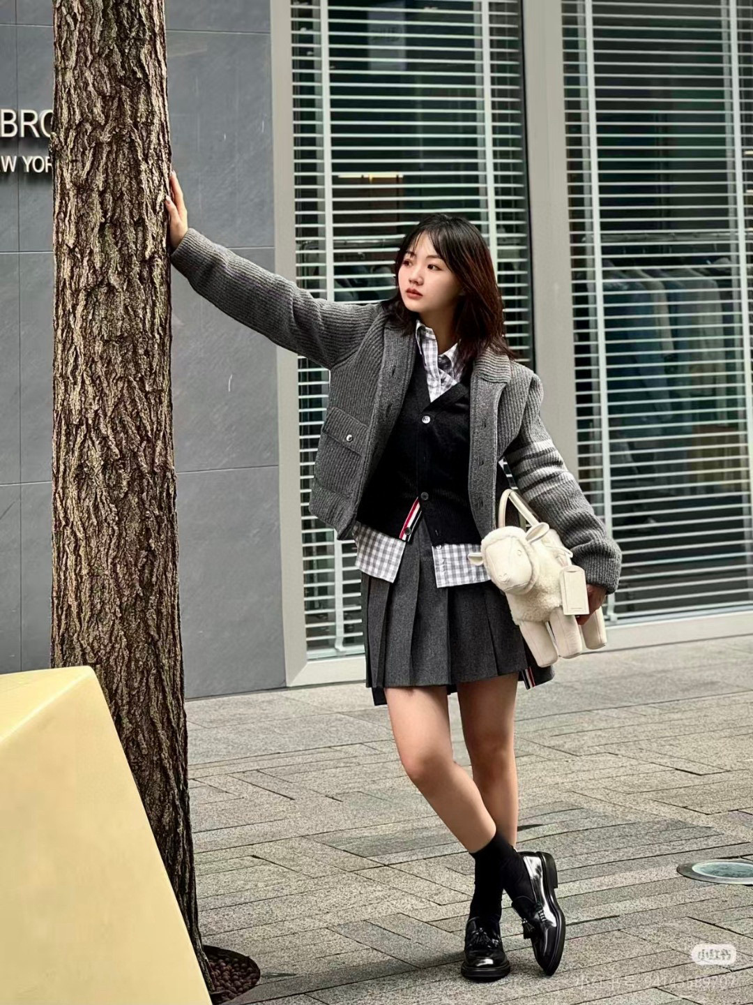 Thom Browne 톰브라운 여성 숄카라 포켓 니트 가디건 8