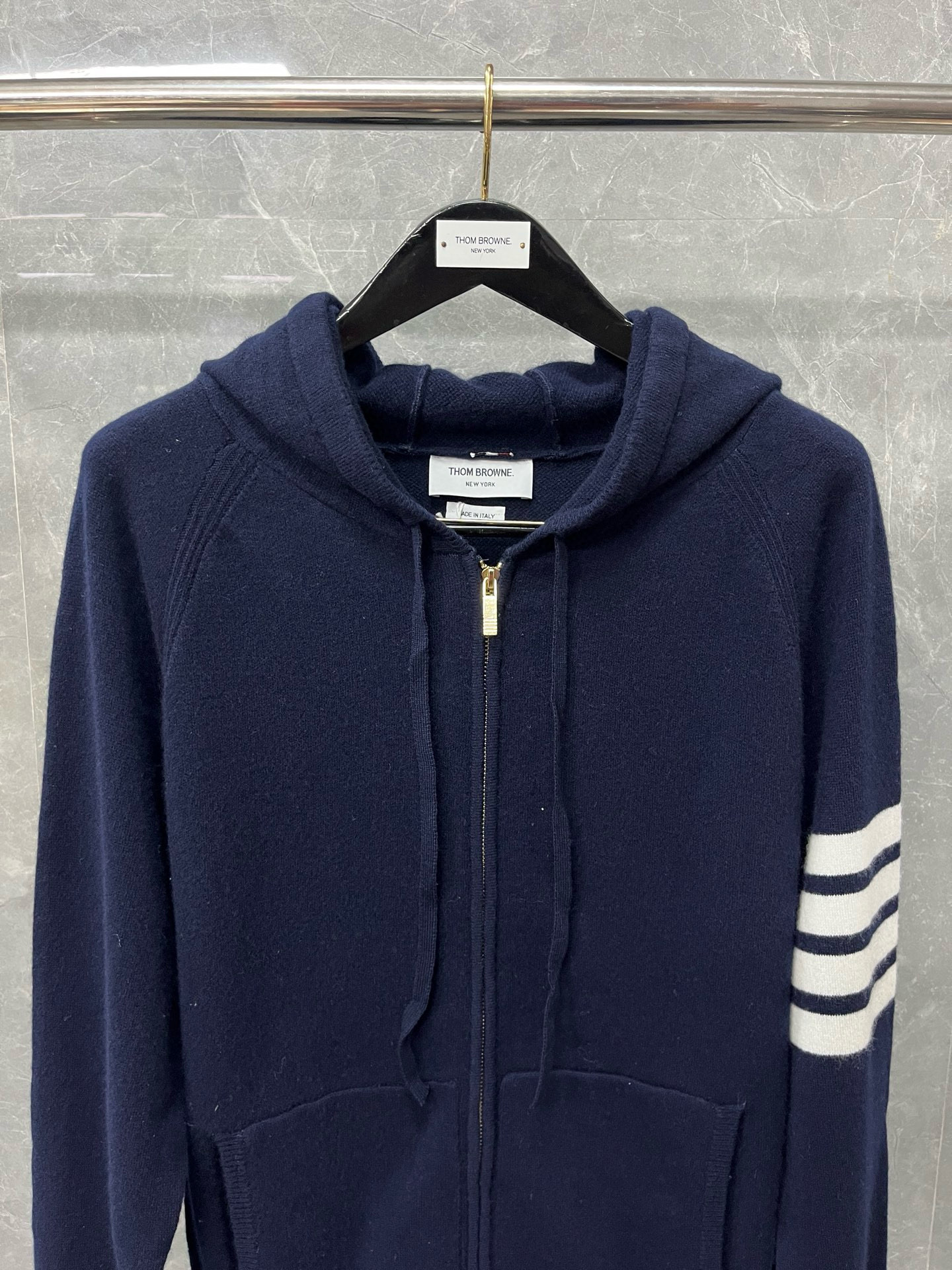 Thom Browne 톰브라운 클래식 사선완장 울 니트 후드 집업 7