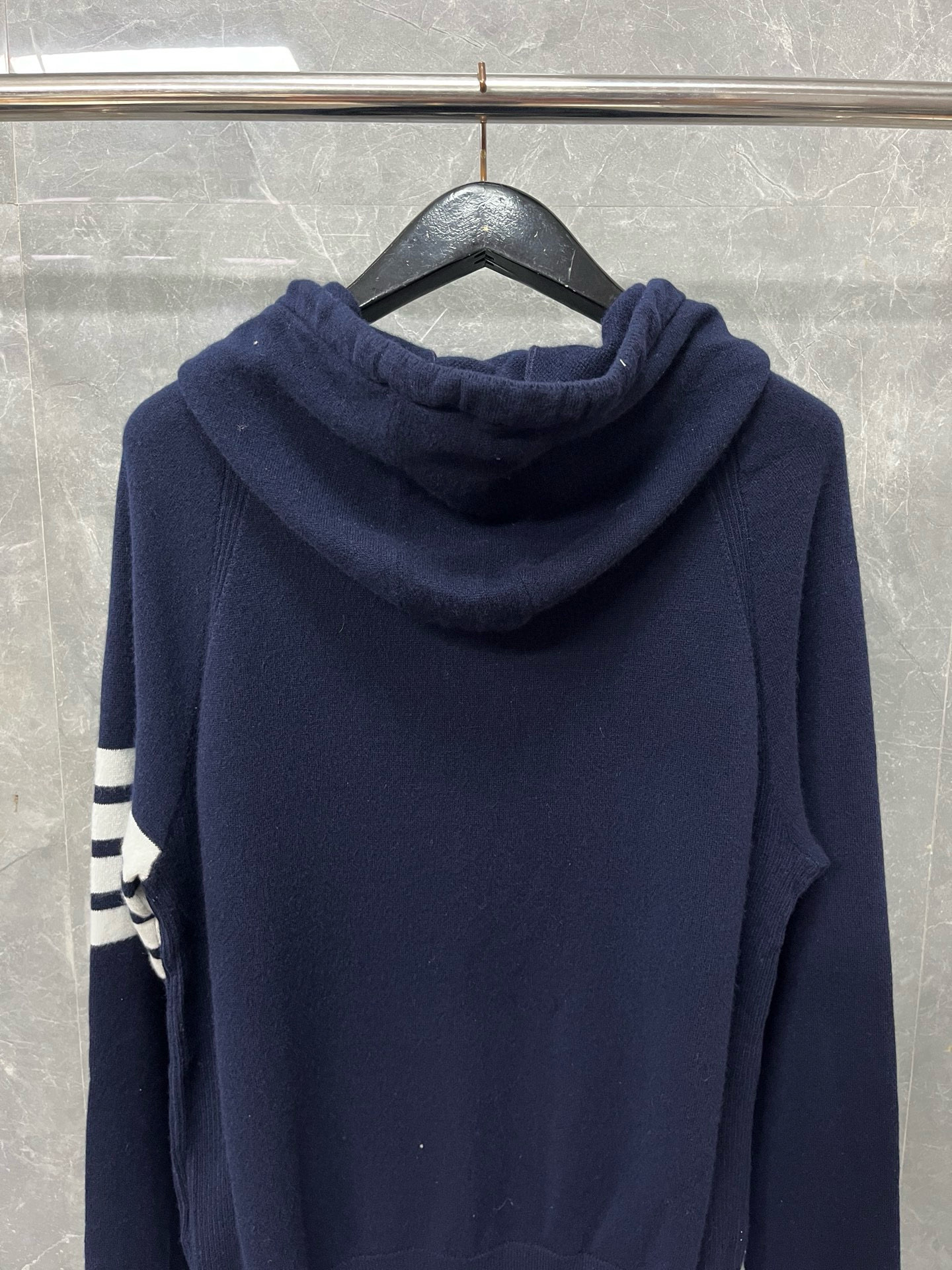 Thom Browne 톰브라운 클래식 사선완장 울 니트 후드 집업 12