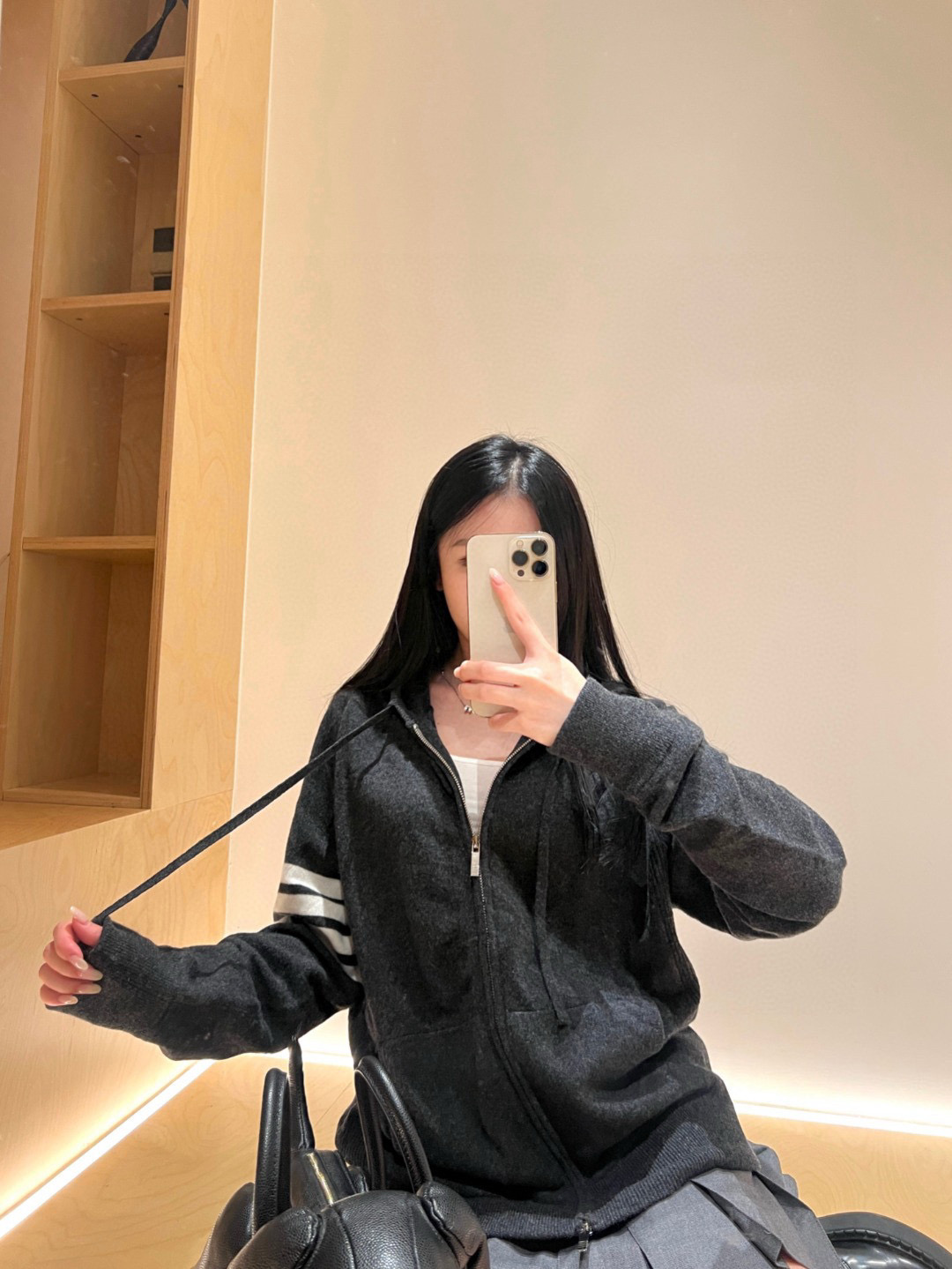 Thom Browne 톰브라운 클래식 사선완장 울 니트 후드 집업 13